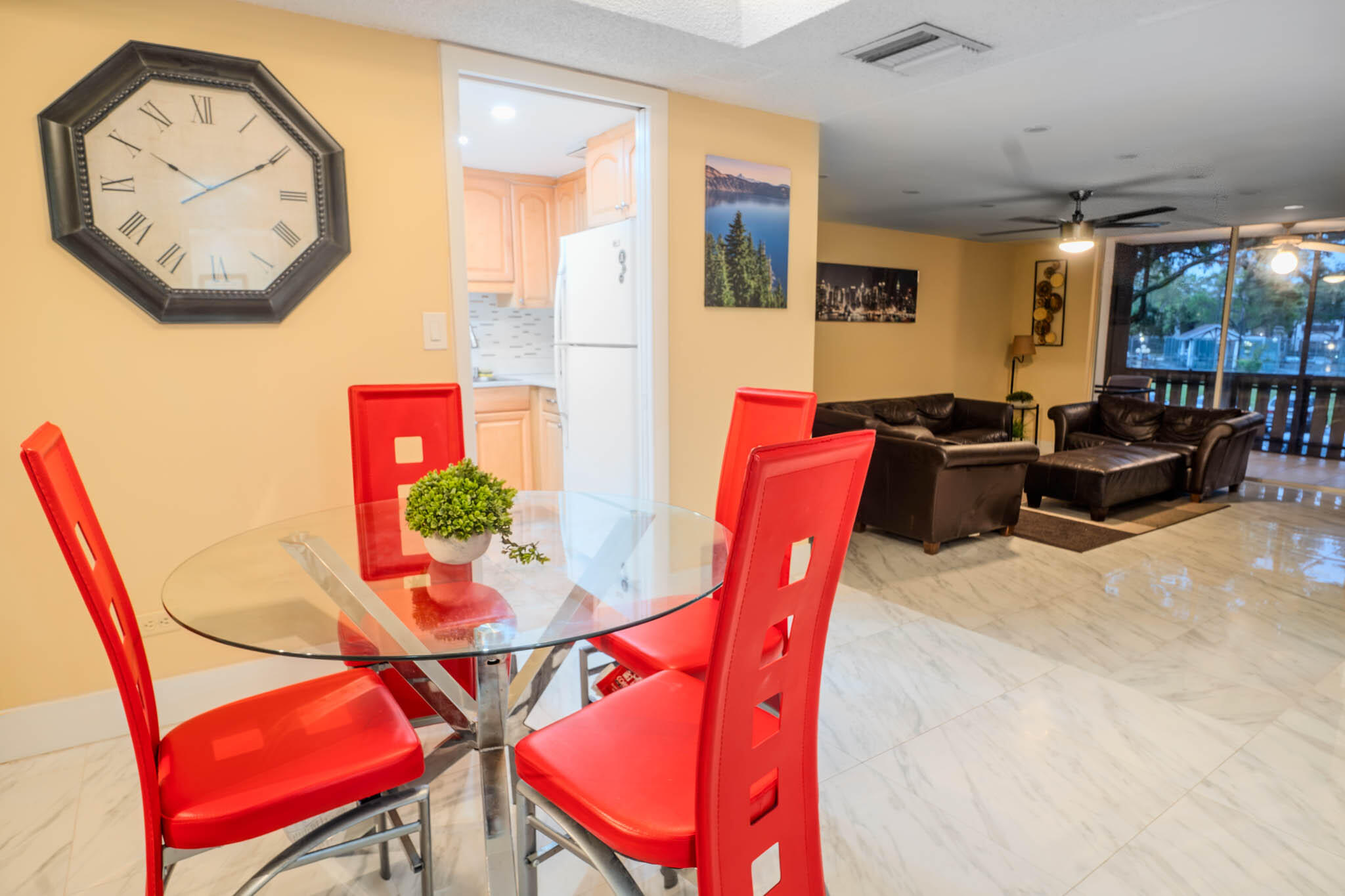 3710 Inverrary Drive 2s