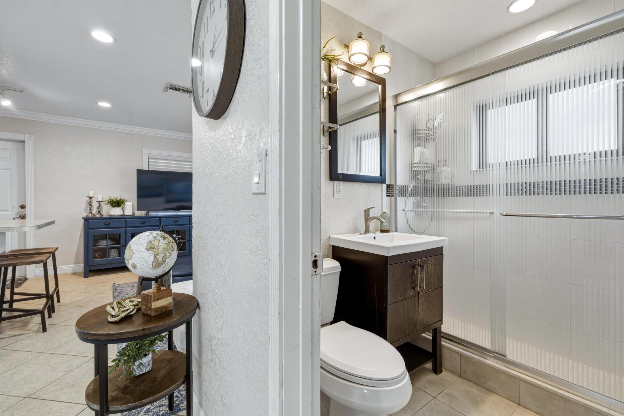 3361 NE 13th Terrace