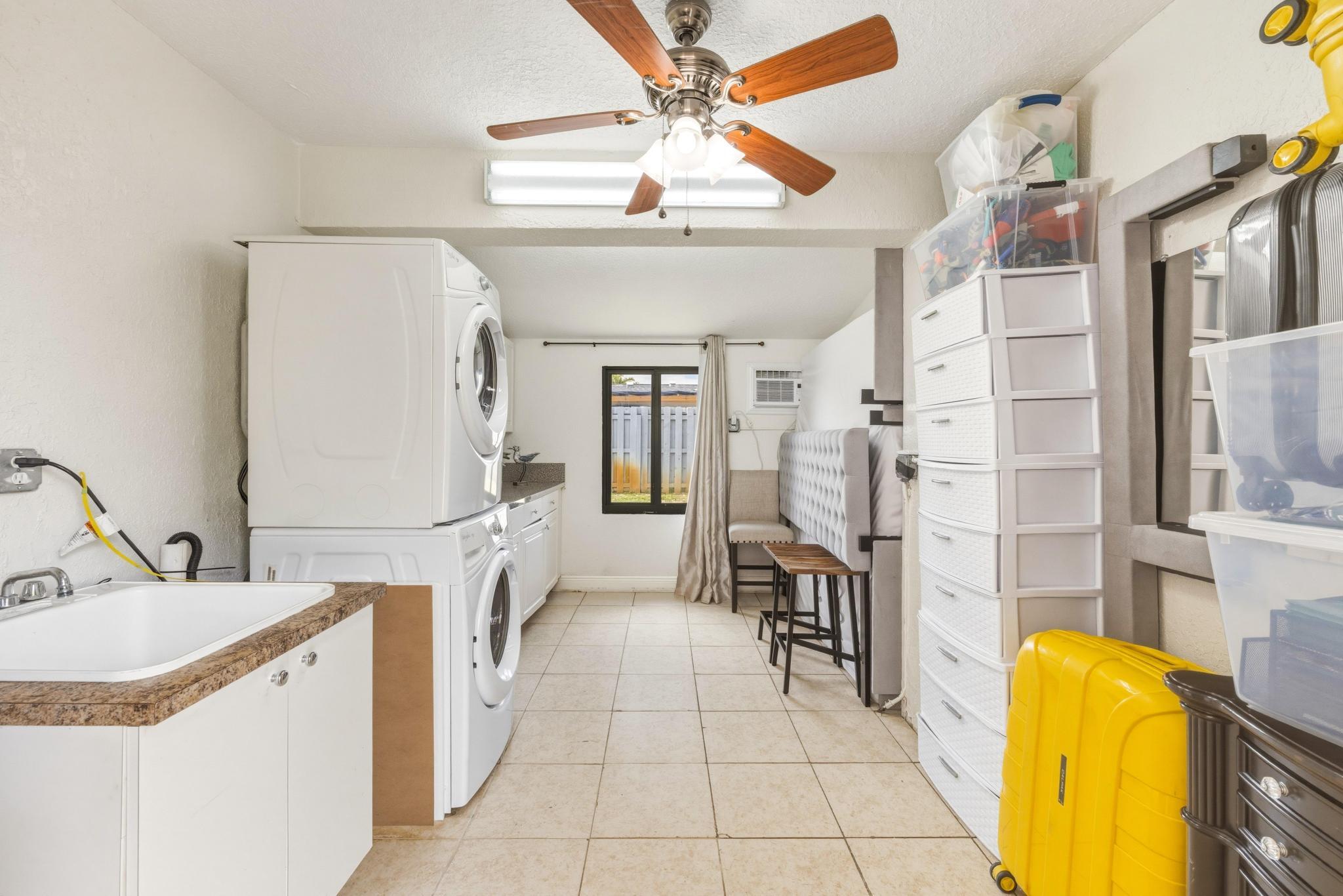 3361 NE 13th Terrace