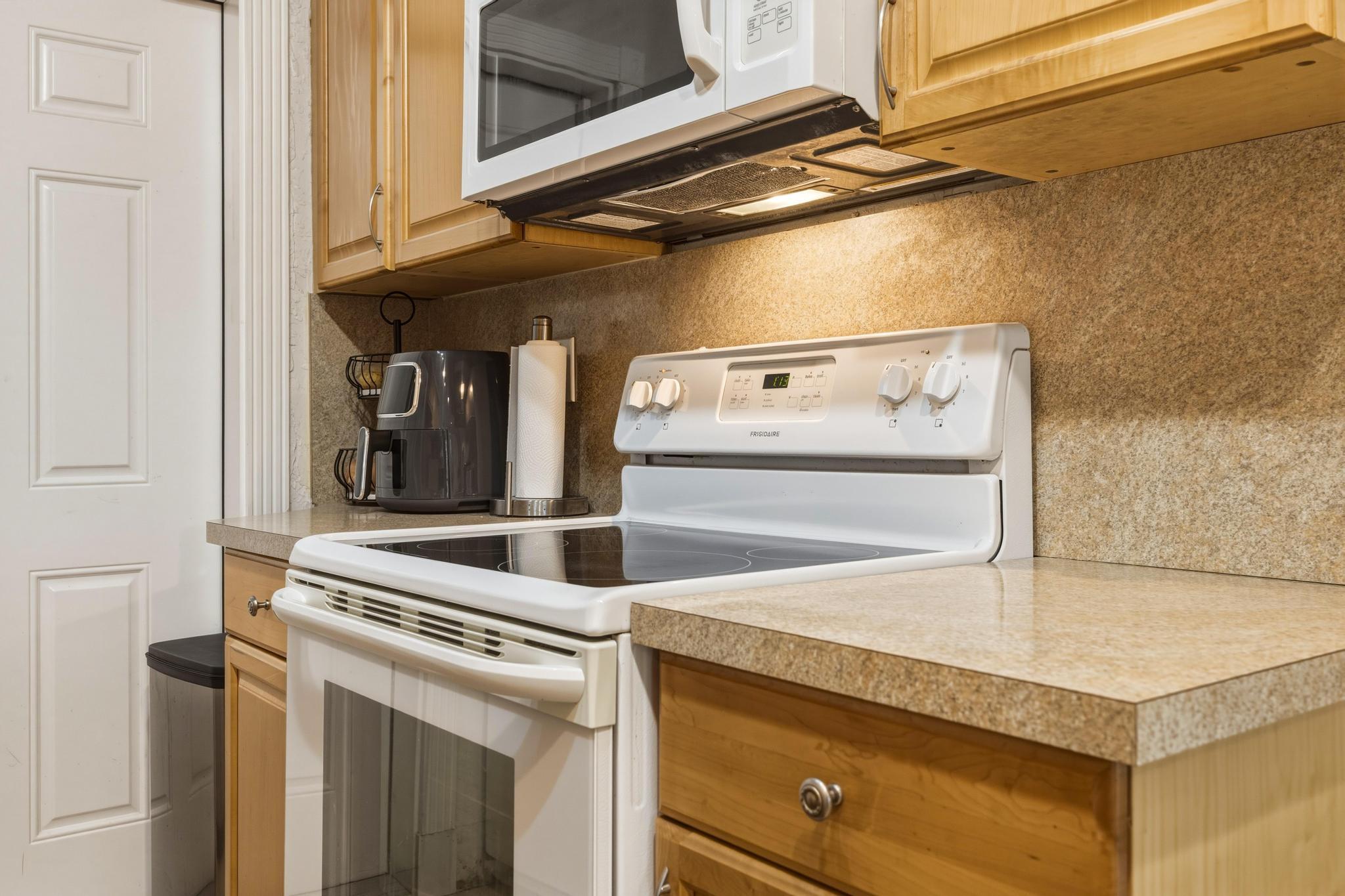 3361 NE 13th Terrace