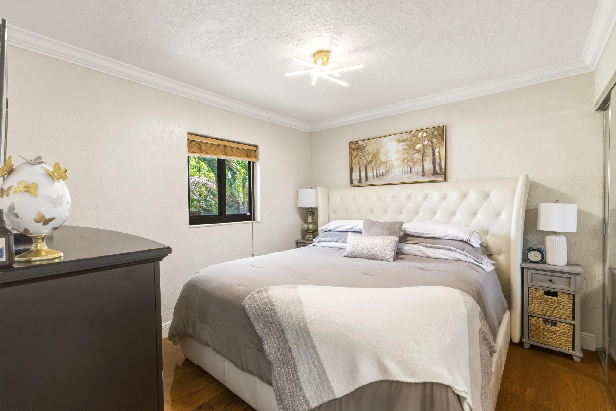 3361 NE 13th Terrace