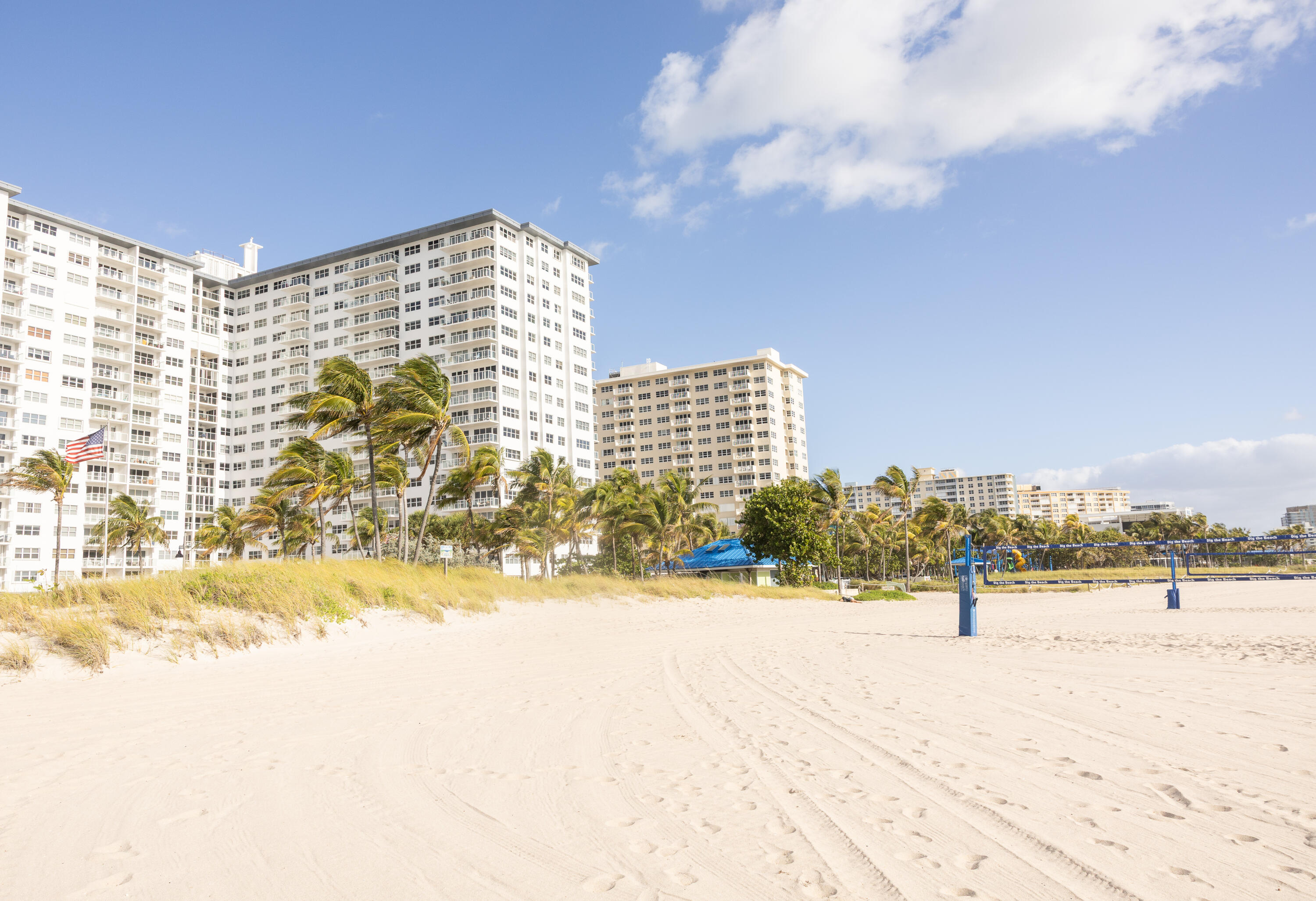 3361 NE 13th Terrace