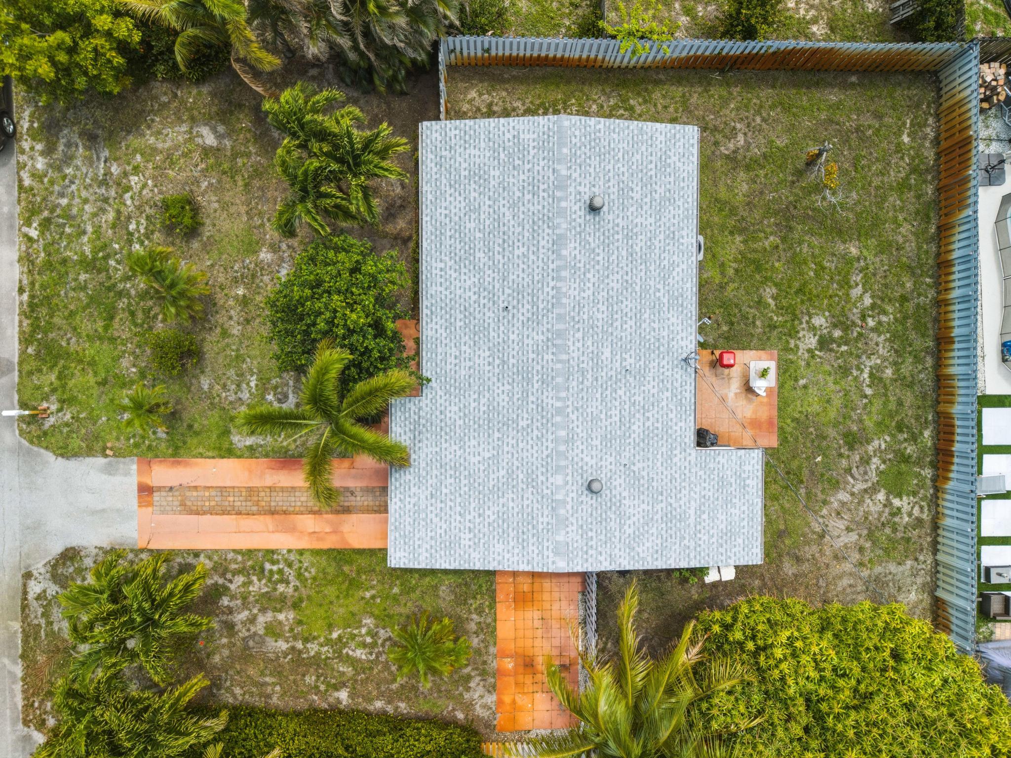 3361 NE 13th Terrace