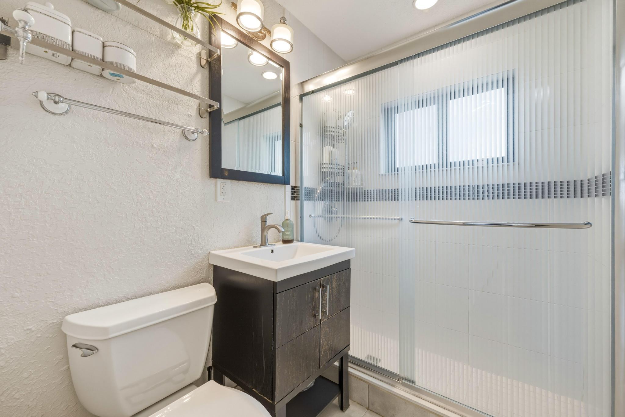 3361 NE 13th Terrace