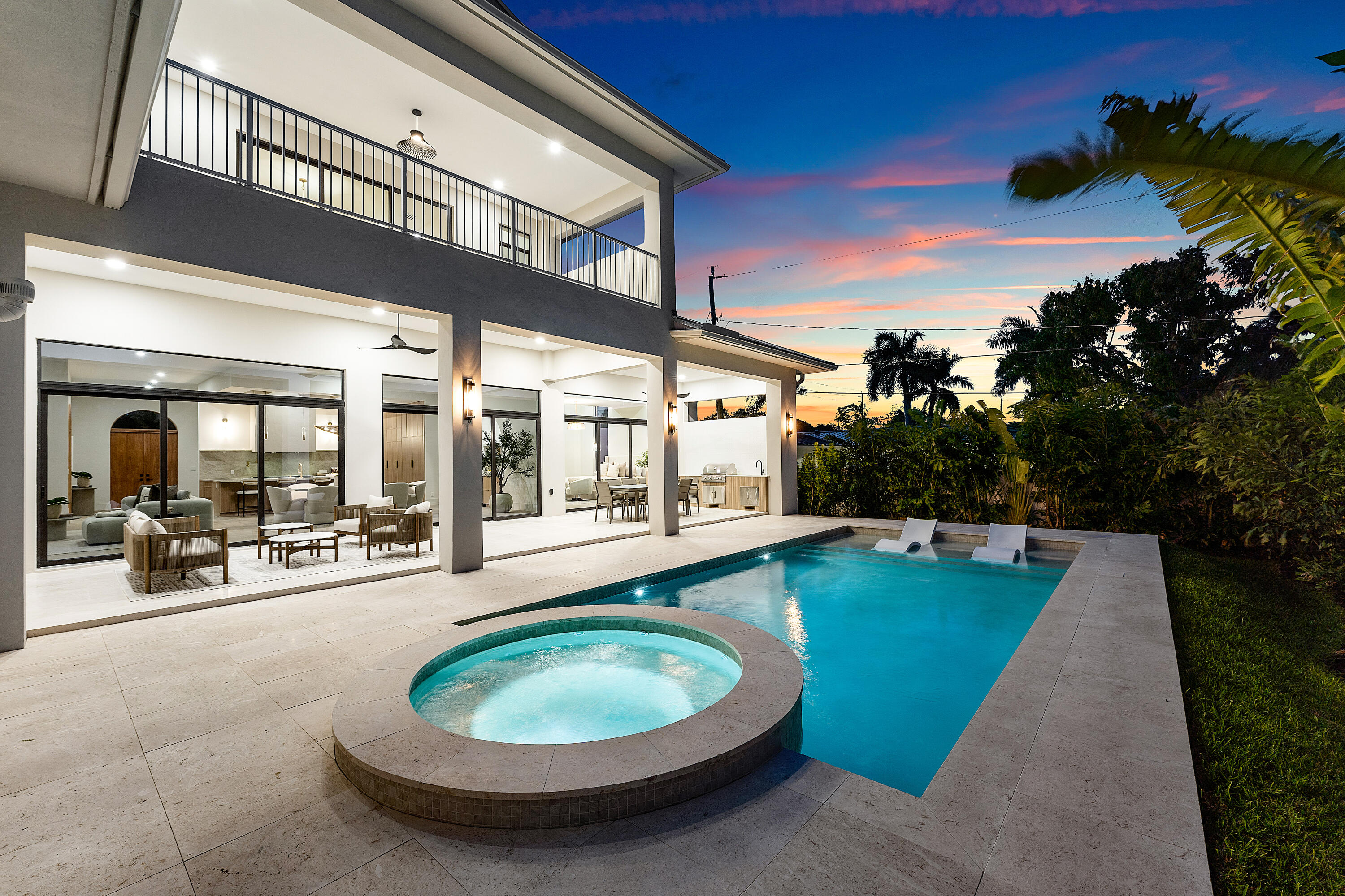 1701 N Swinton Avenue