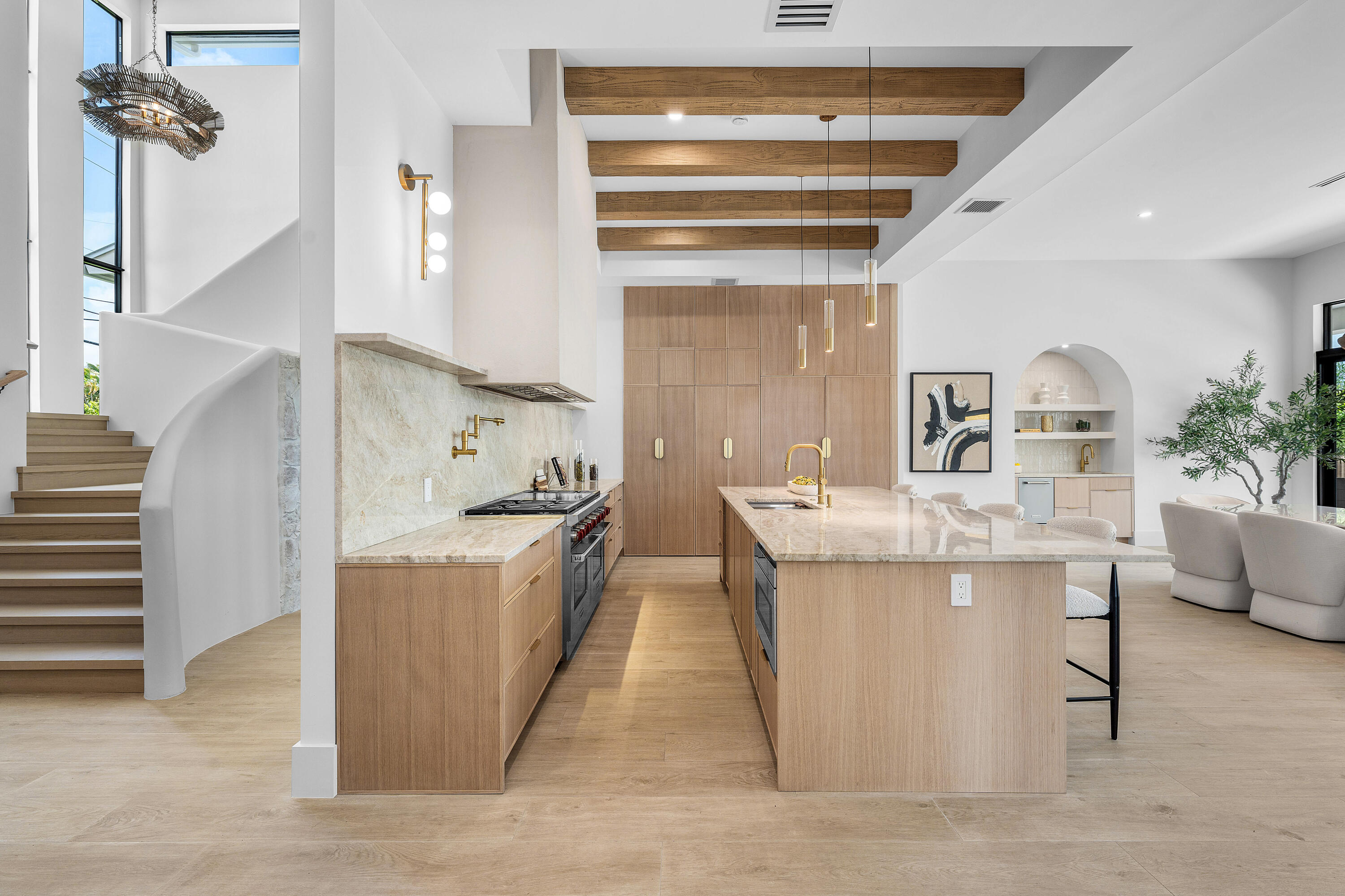 1701 N Swinton Avenue