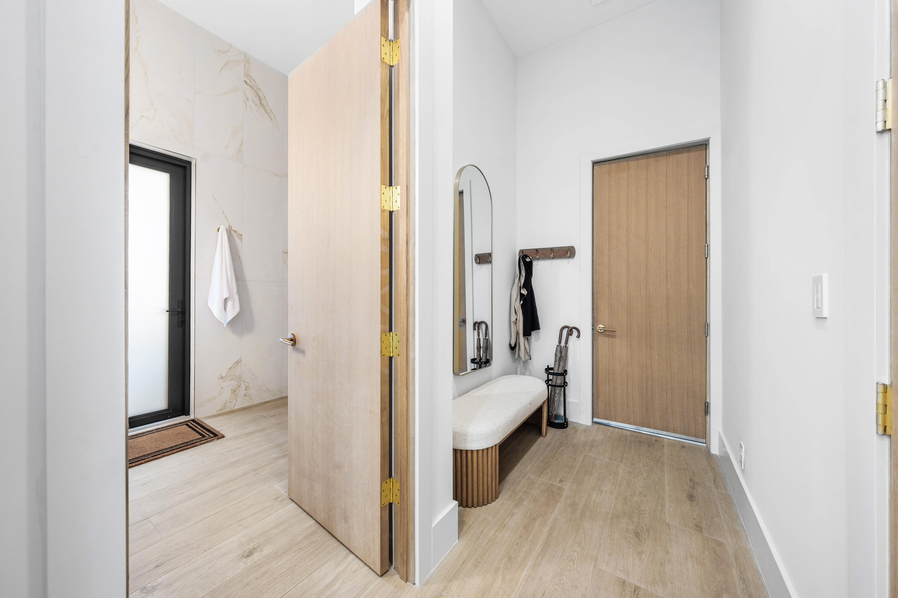 1701 N Swinton Avenue