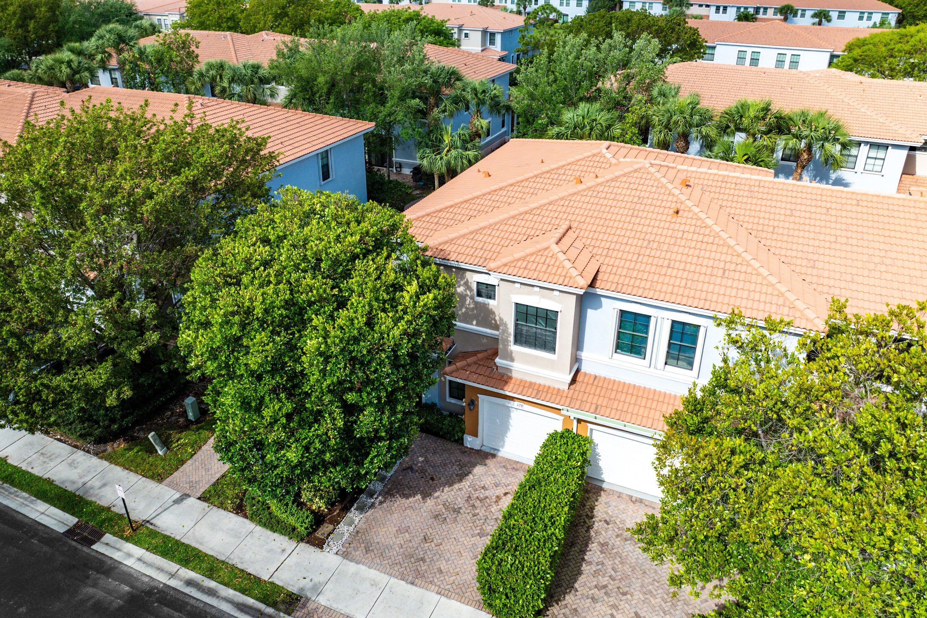 128 Delancey Avenue