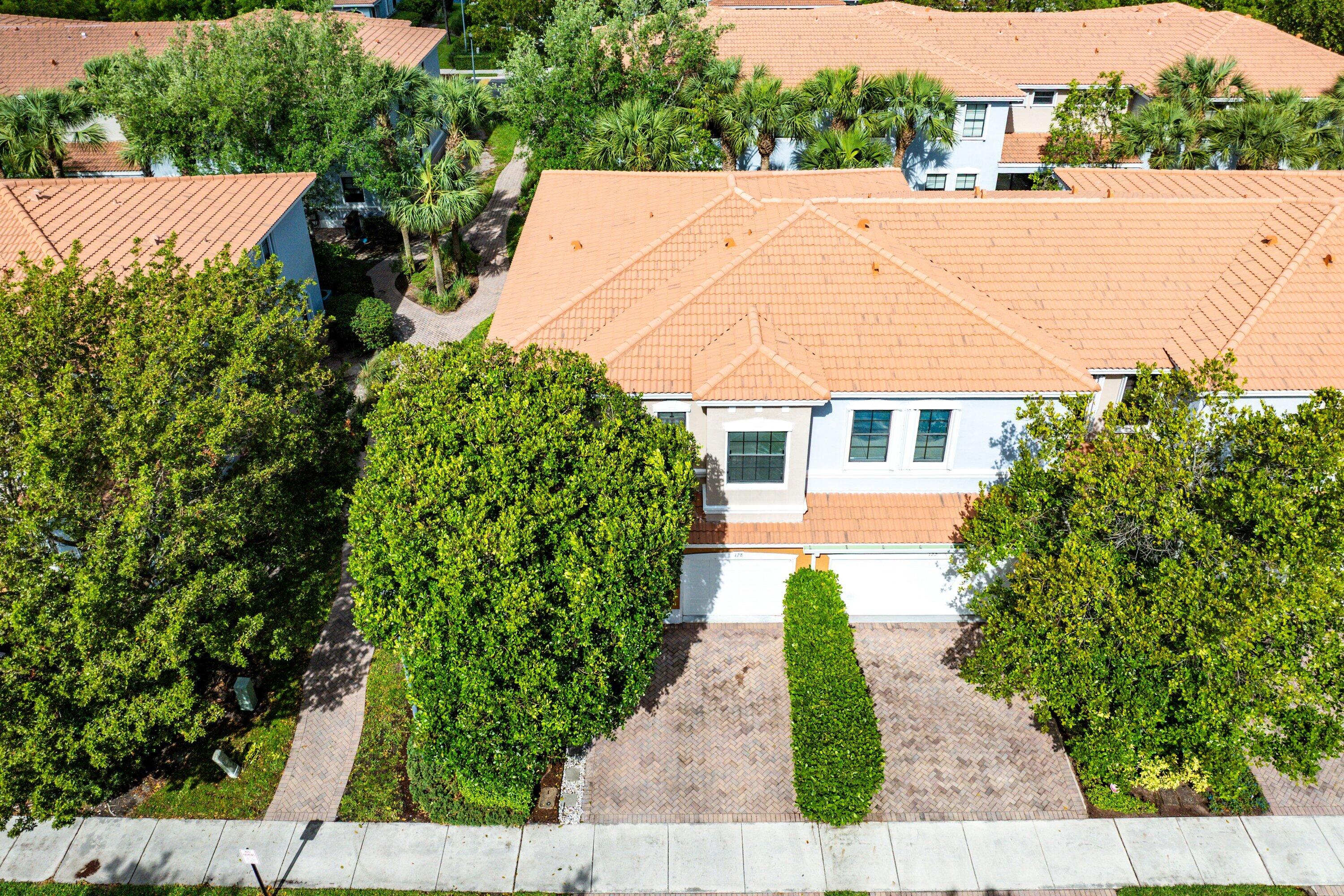 128 Delancey Avenue