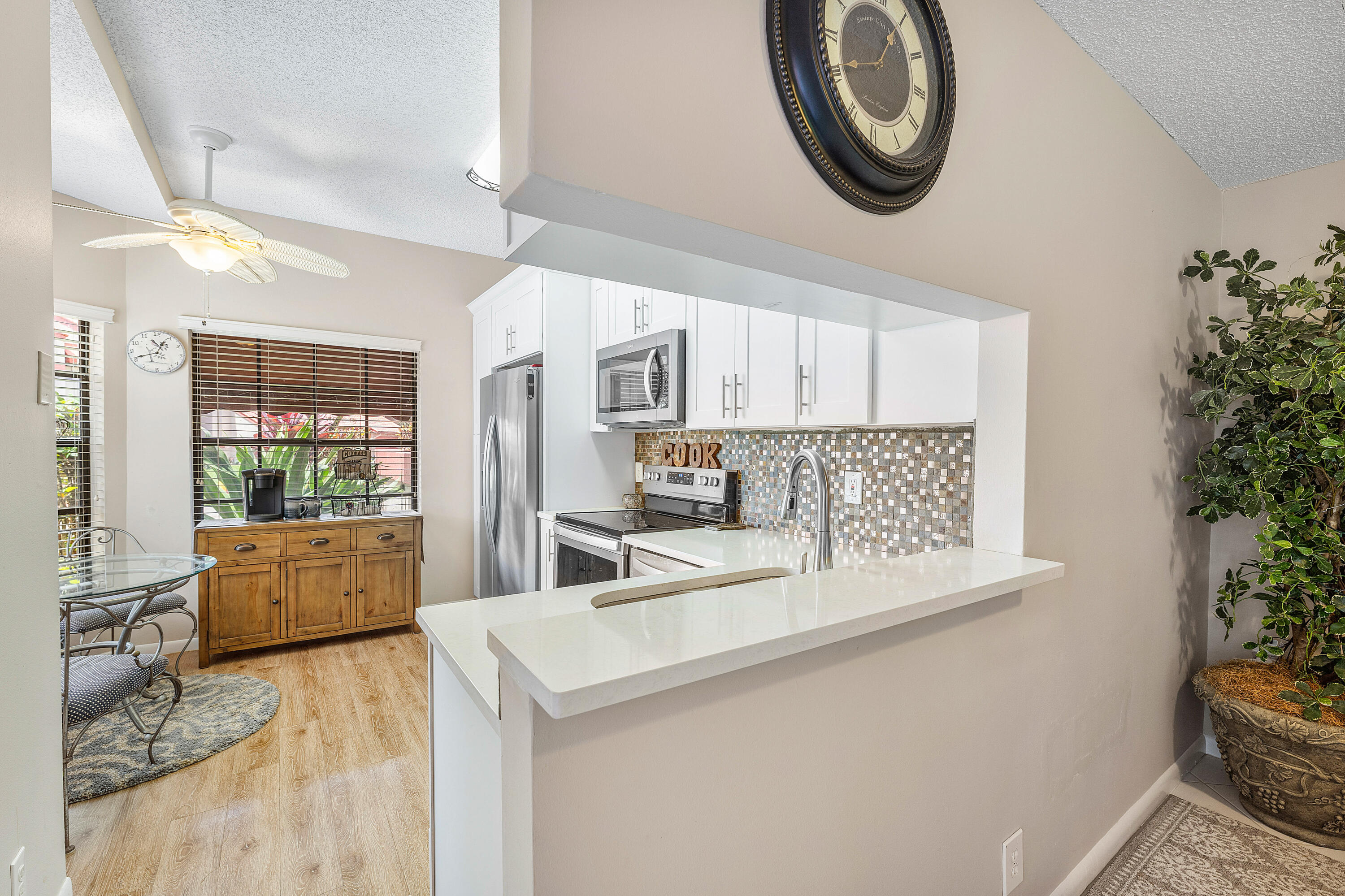 7685 Lexington Club Boulevard B