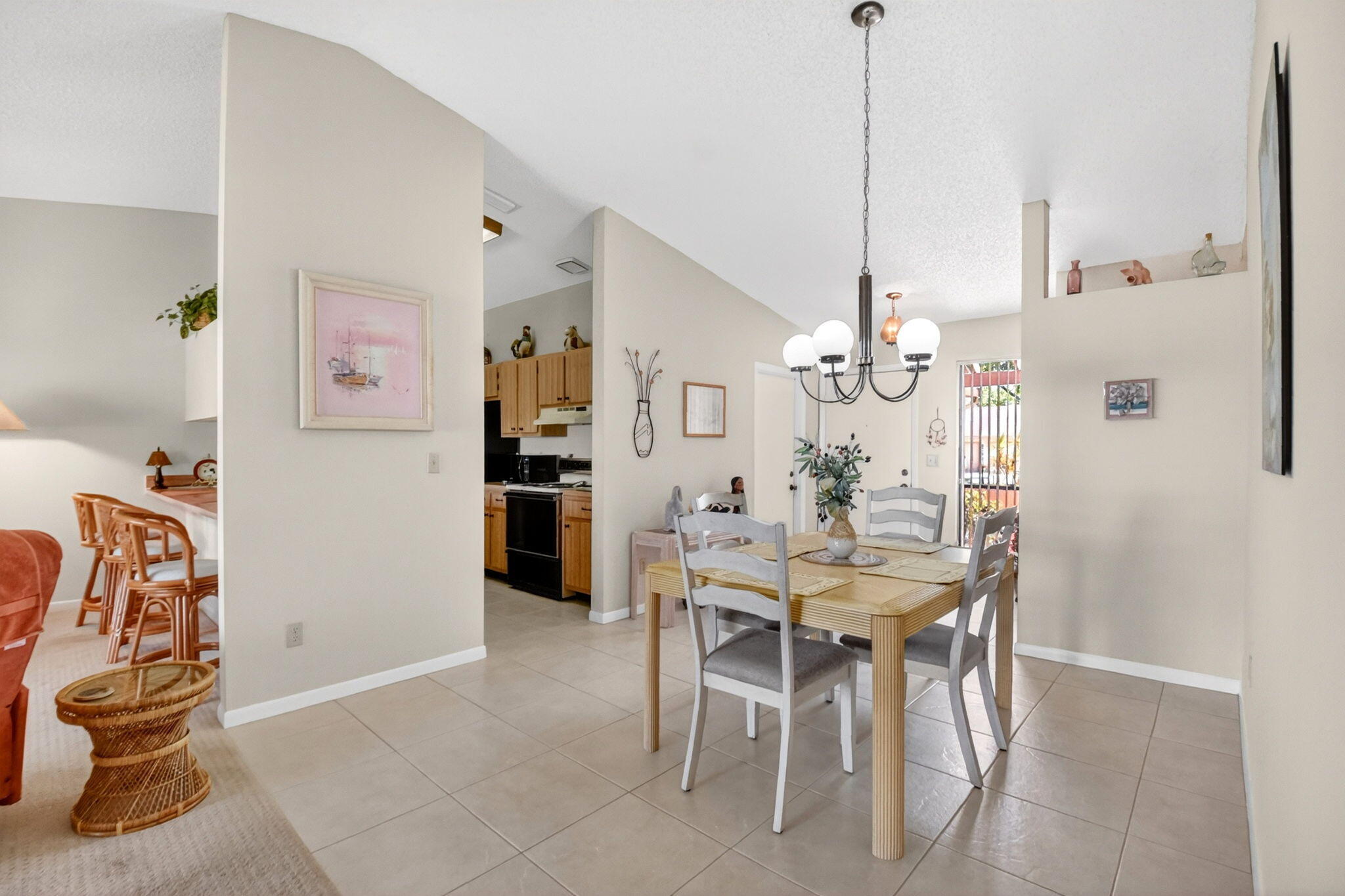 6 Farnworth Drive