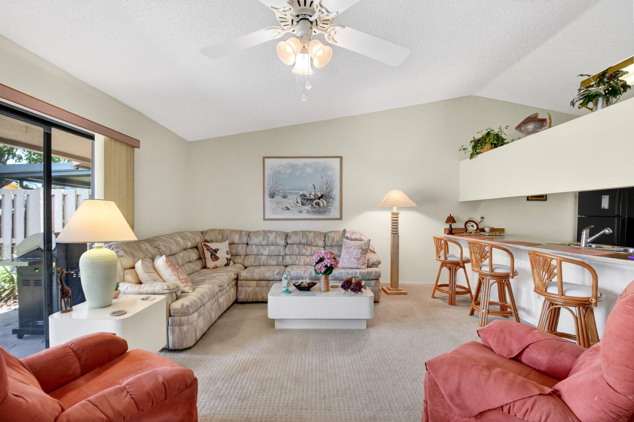 6 Farnworth Drive