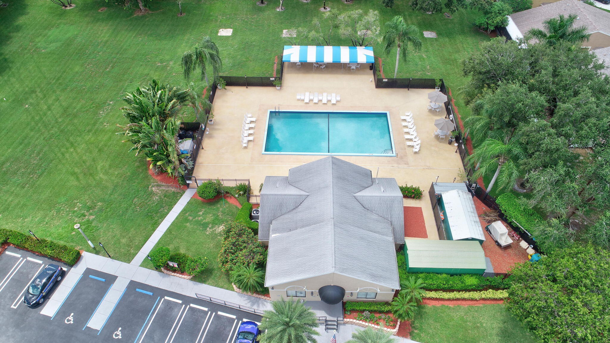 6 Farnworth Drive