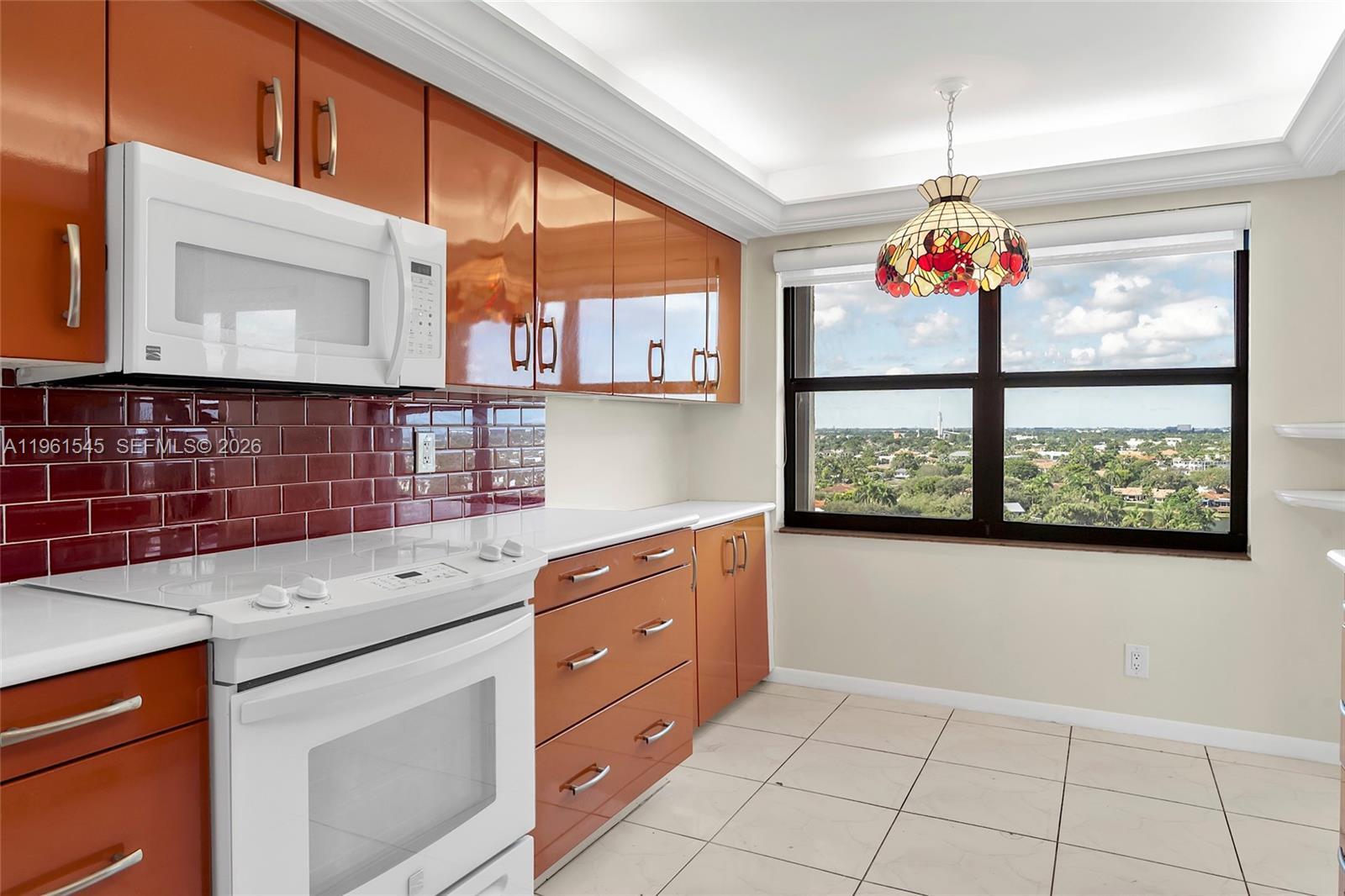 5000 N Ocean Boulevard 1102, Lauderdale-By-The-Sea Unit: 1102