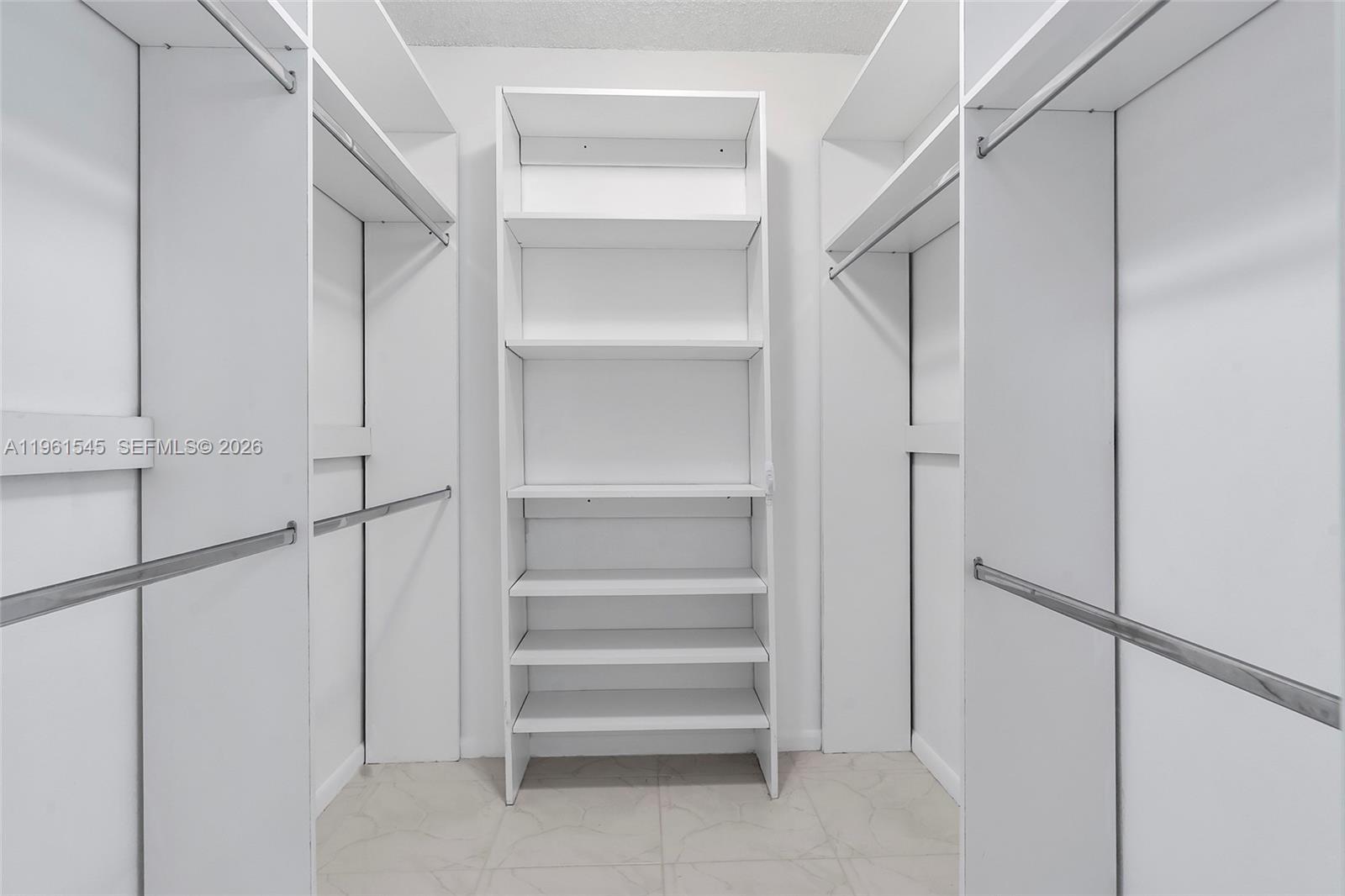 5000 N Ocean Boulevard 1102, Lauderdale-By-The-Sea Unit: 1102