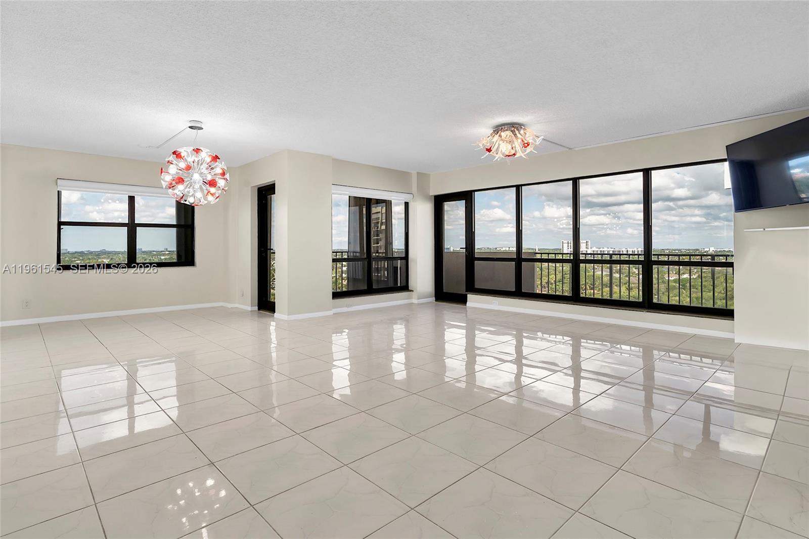 5000 N Ocean Boulevard 1102, Lauderdale-By-The-Sea Unit: 1102