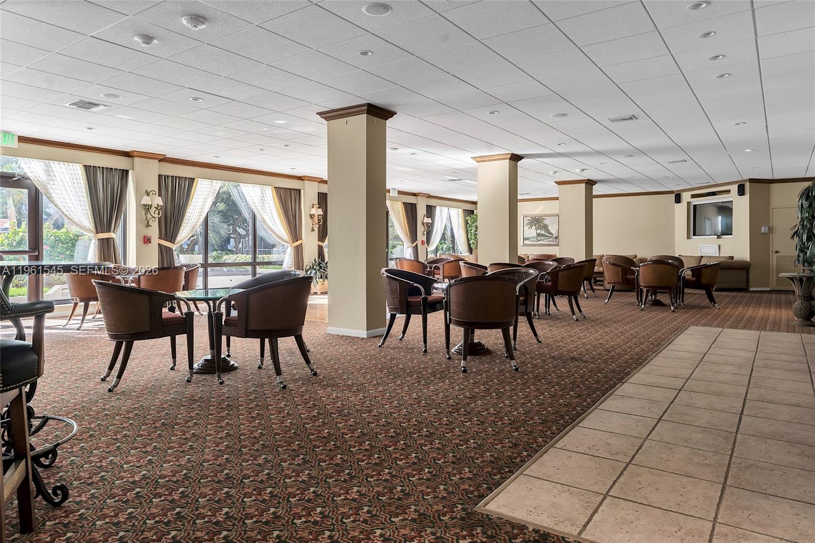 5000 N Ocean Boulevard 1102, Lauderdale-By-The-Sea Unit: 1102