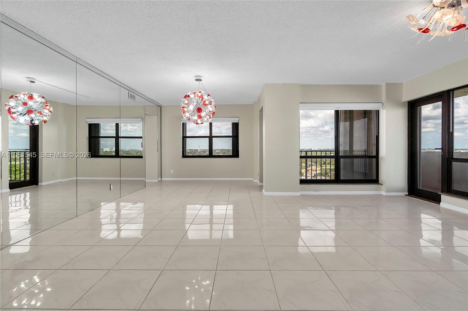 5000 N Ocean Boulevard 1102, Lauderdale-By-The-Sea Unit: 1102