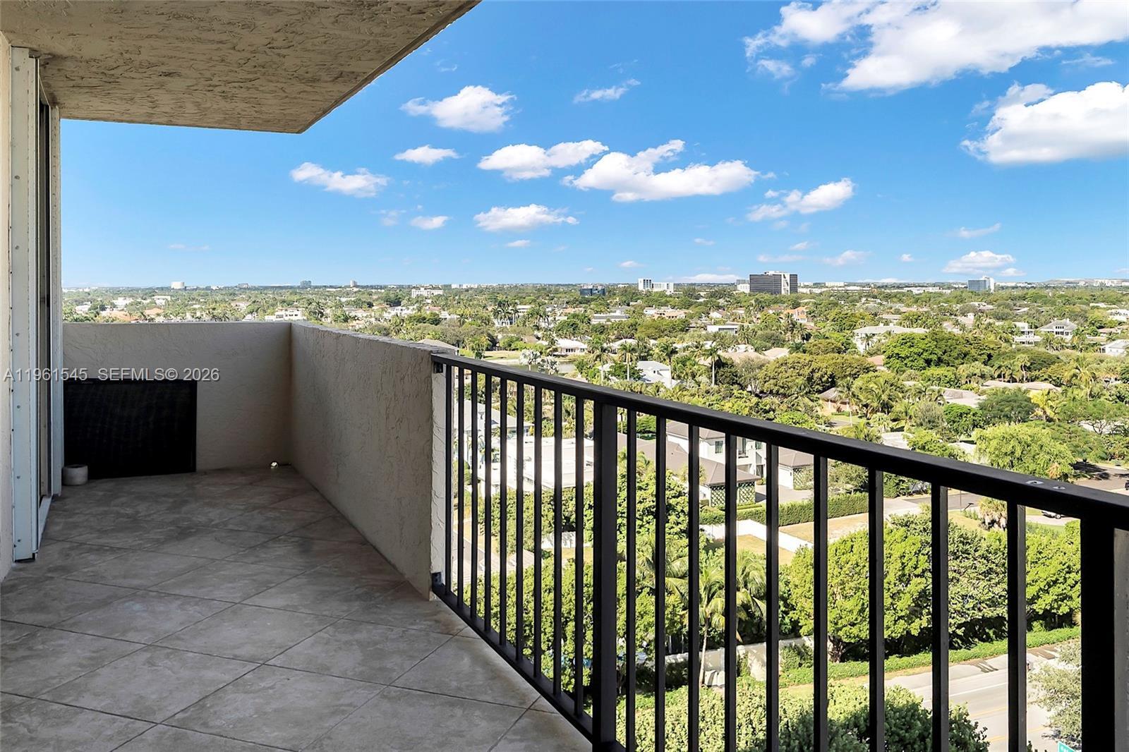 5000 N Ocean Boulevard 1102, Lauderdale-By-The-Sea Unit: 1102