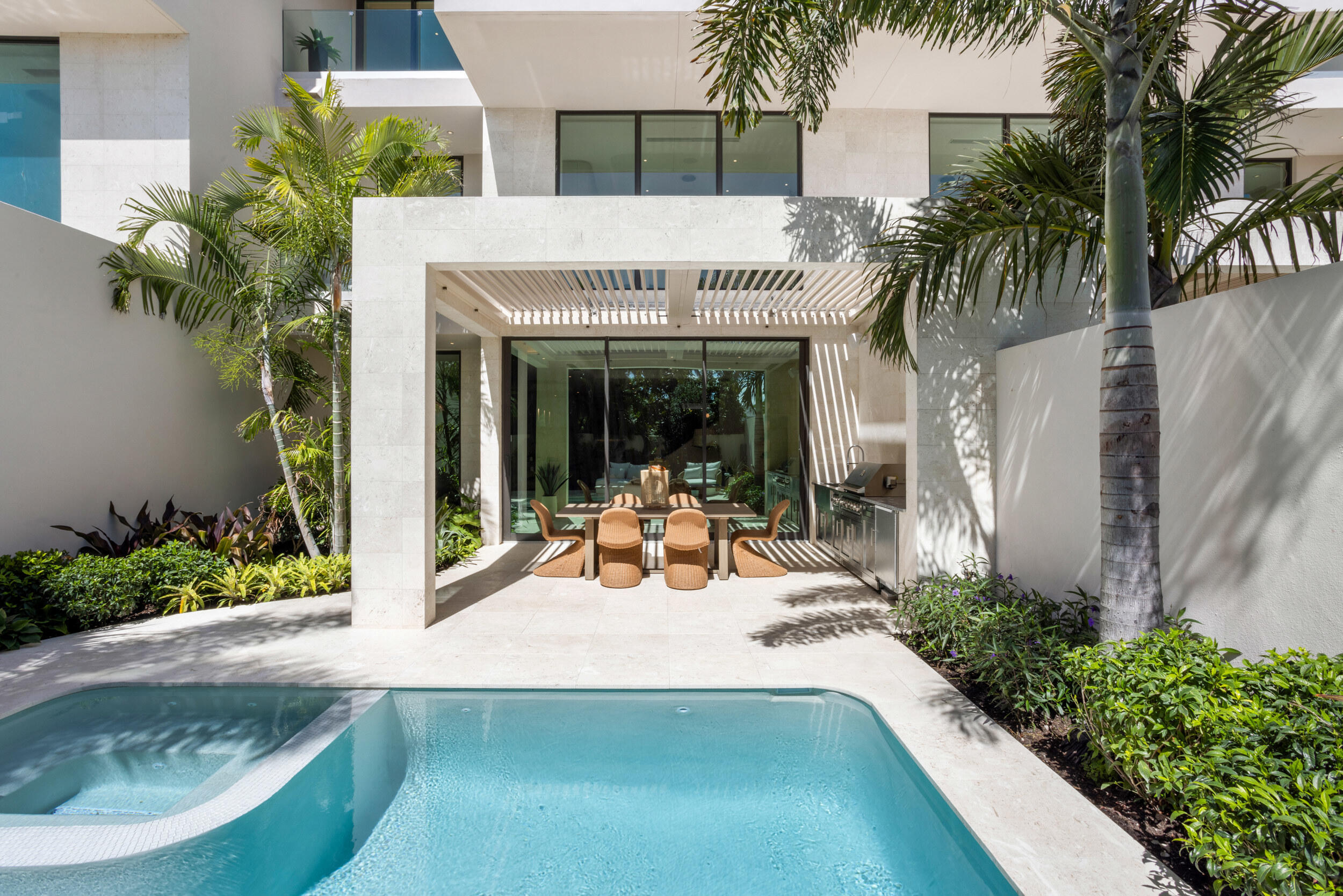 1258 George Bush Boulevard