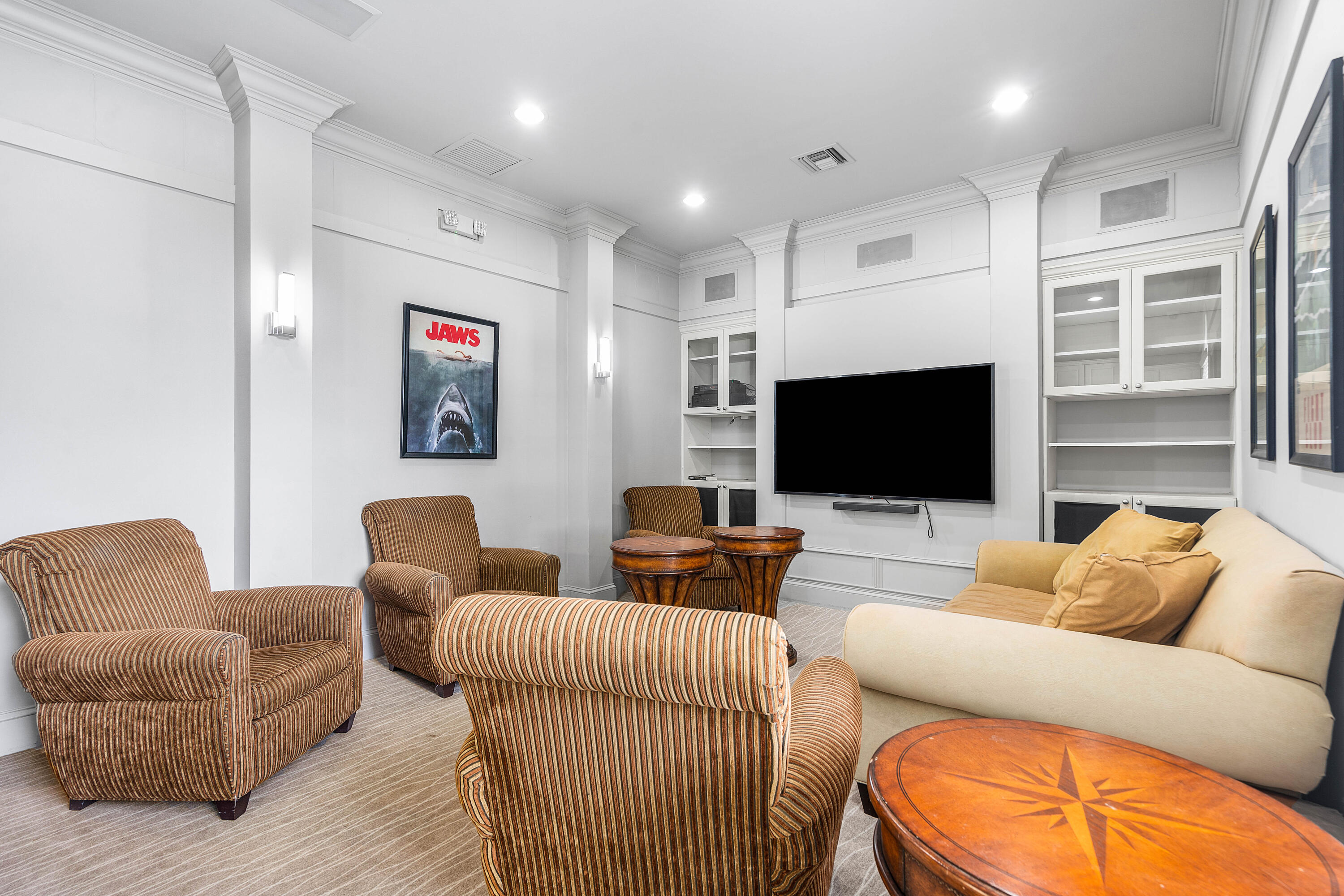 2052 Alta Meadows Lane