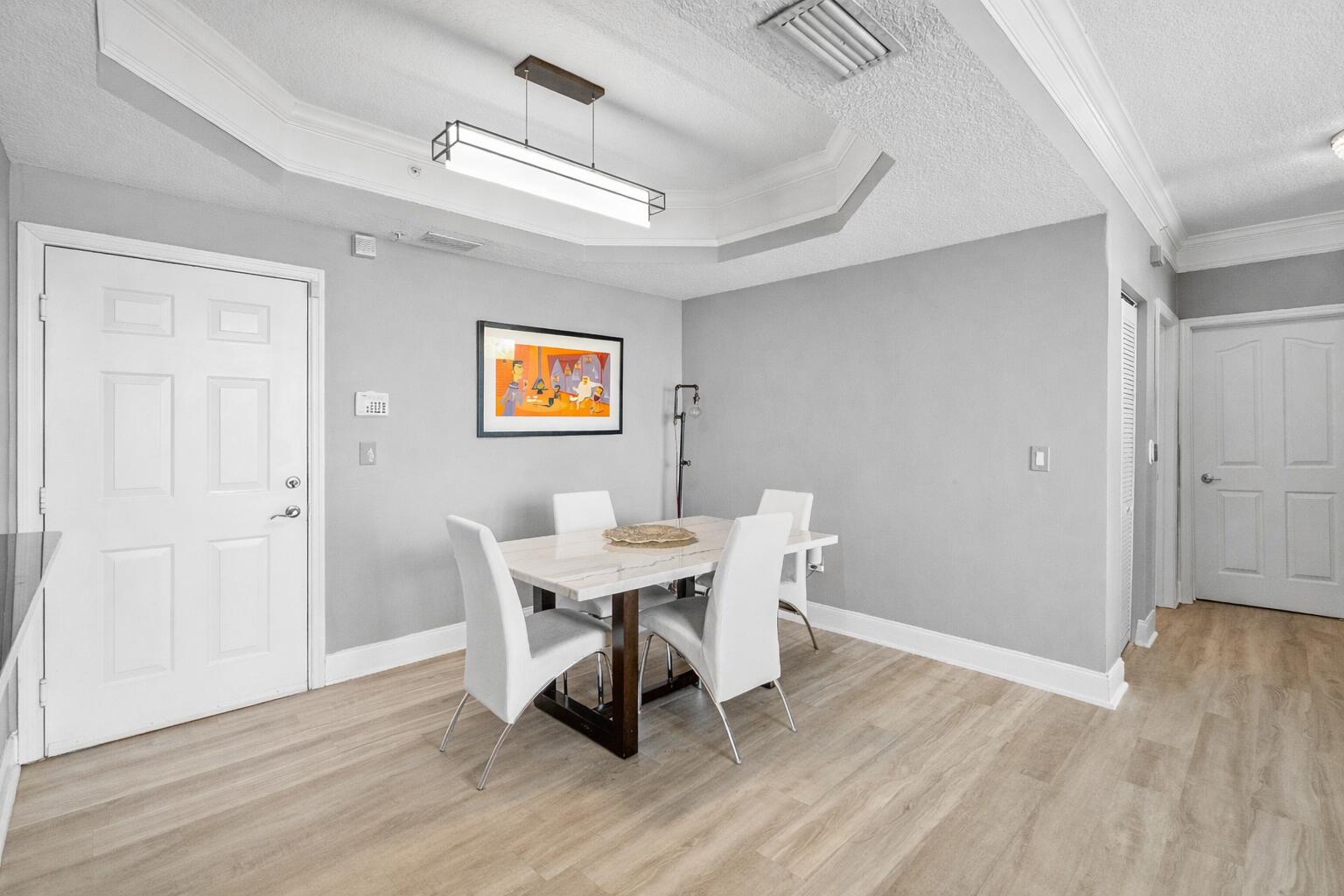 2052 Alta Meadows Lane