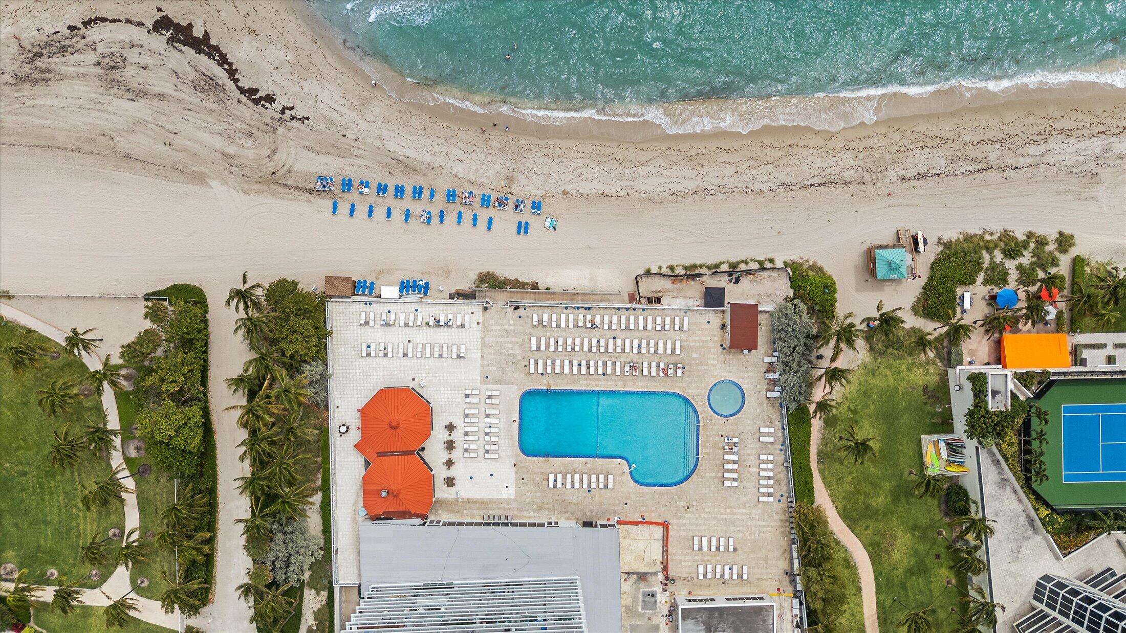 19201 Collins Avenue 114