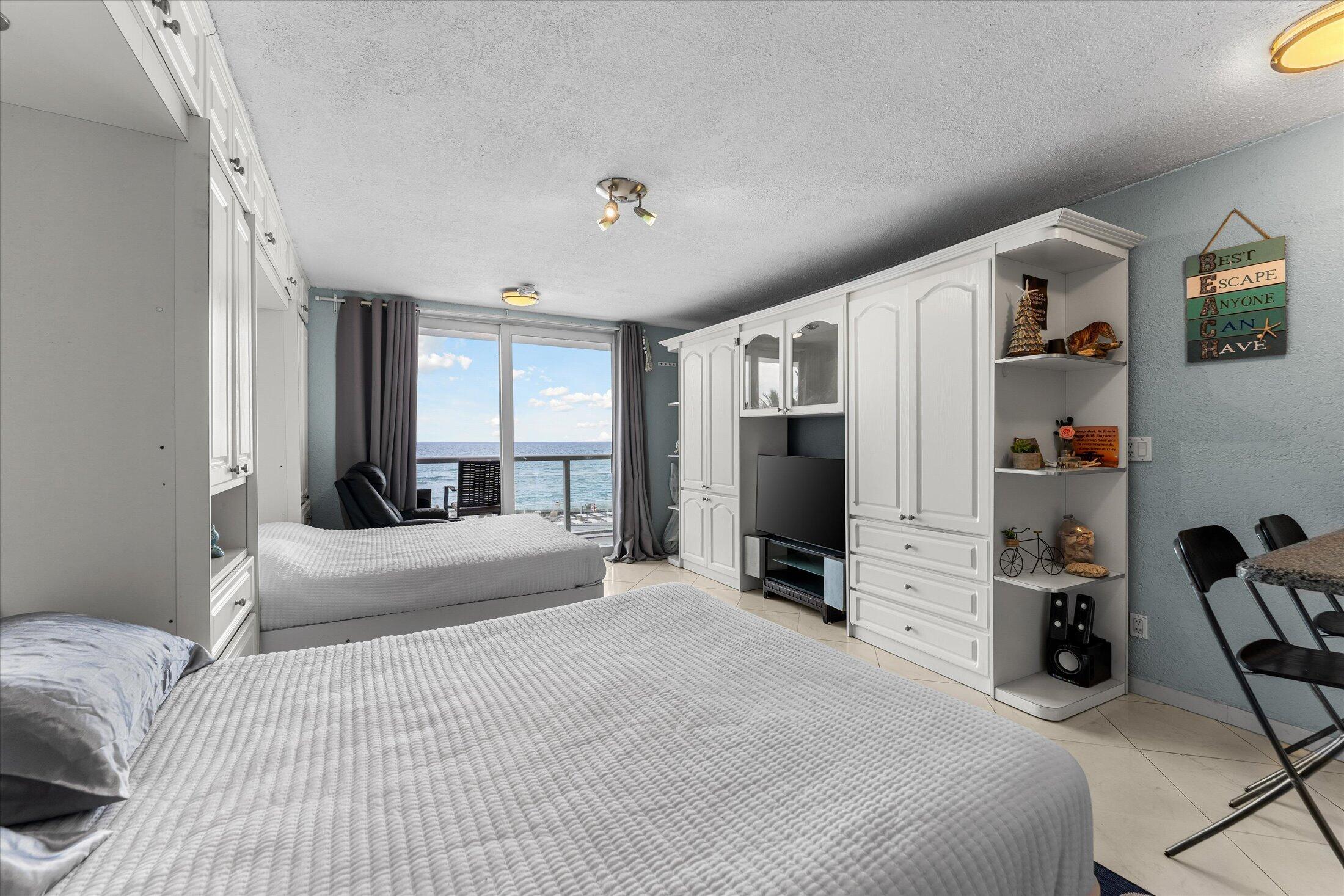 19201 Collins Avenue 114