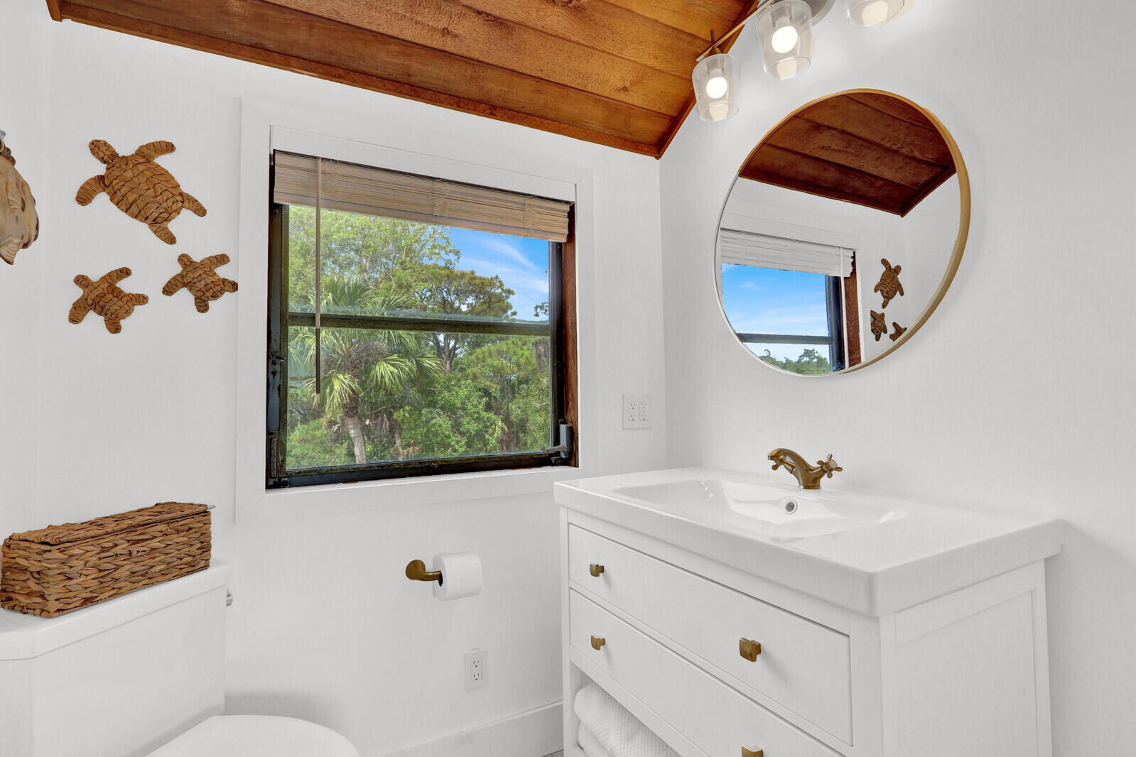 12000 Conklin Way