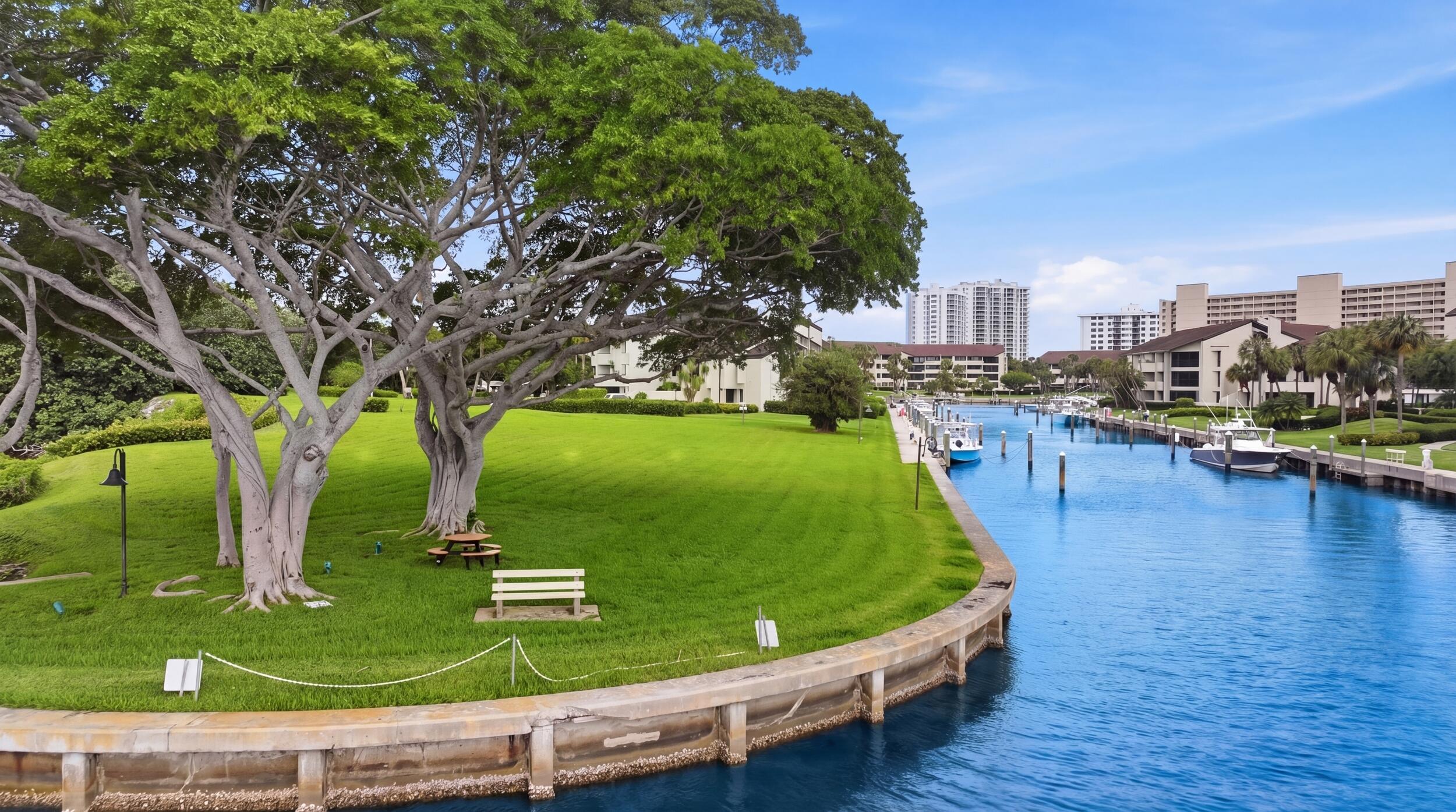 1109 E Marine Way E L4r