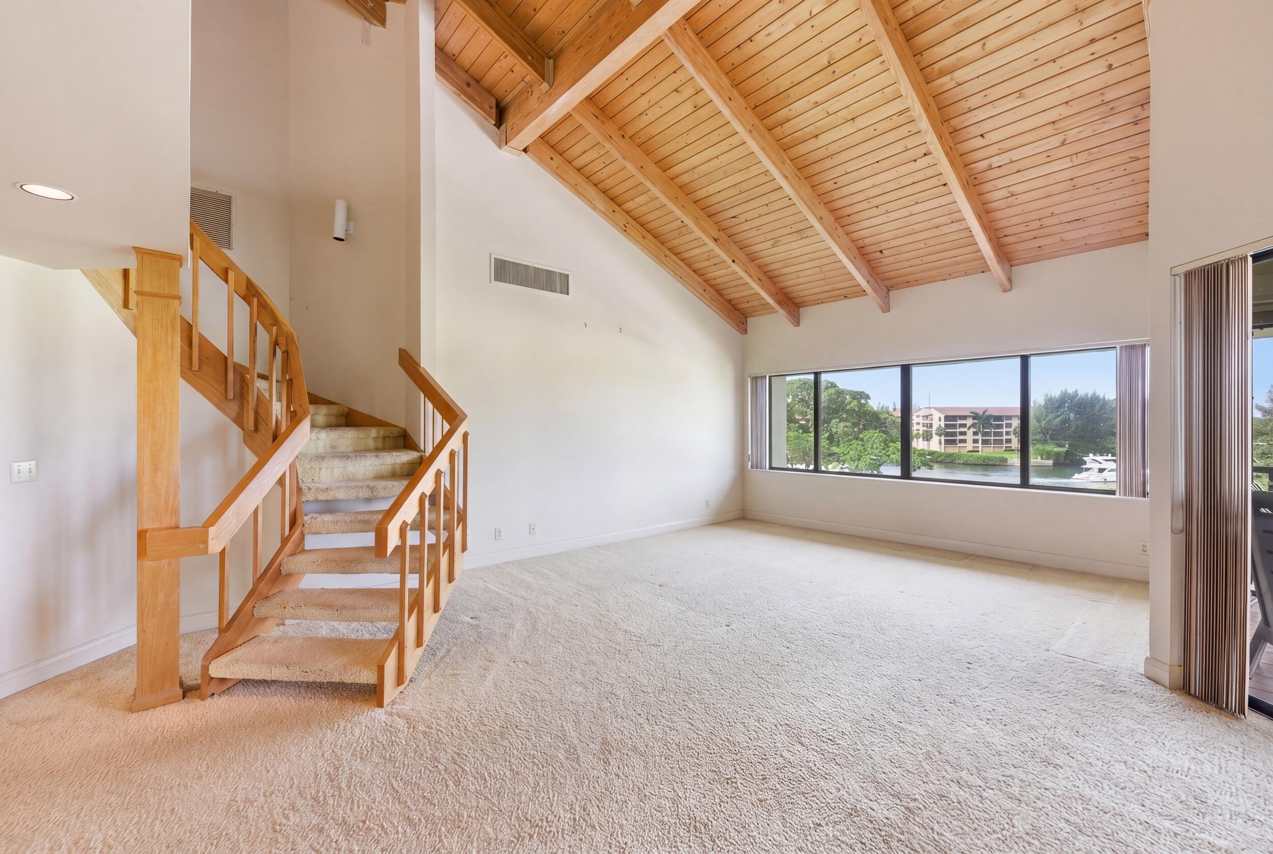 1109 E Marine Way E L4r