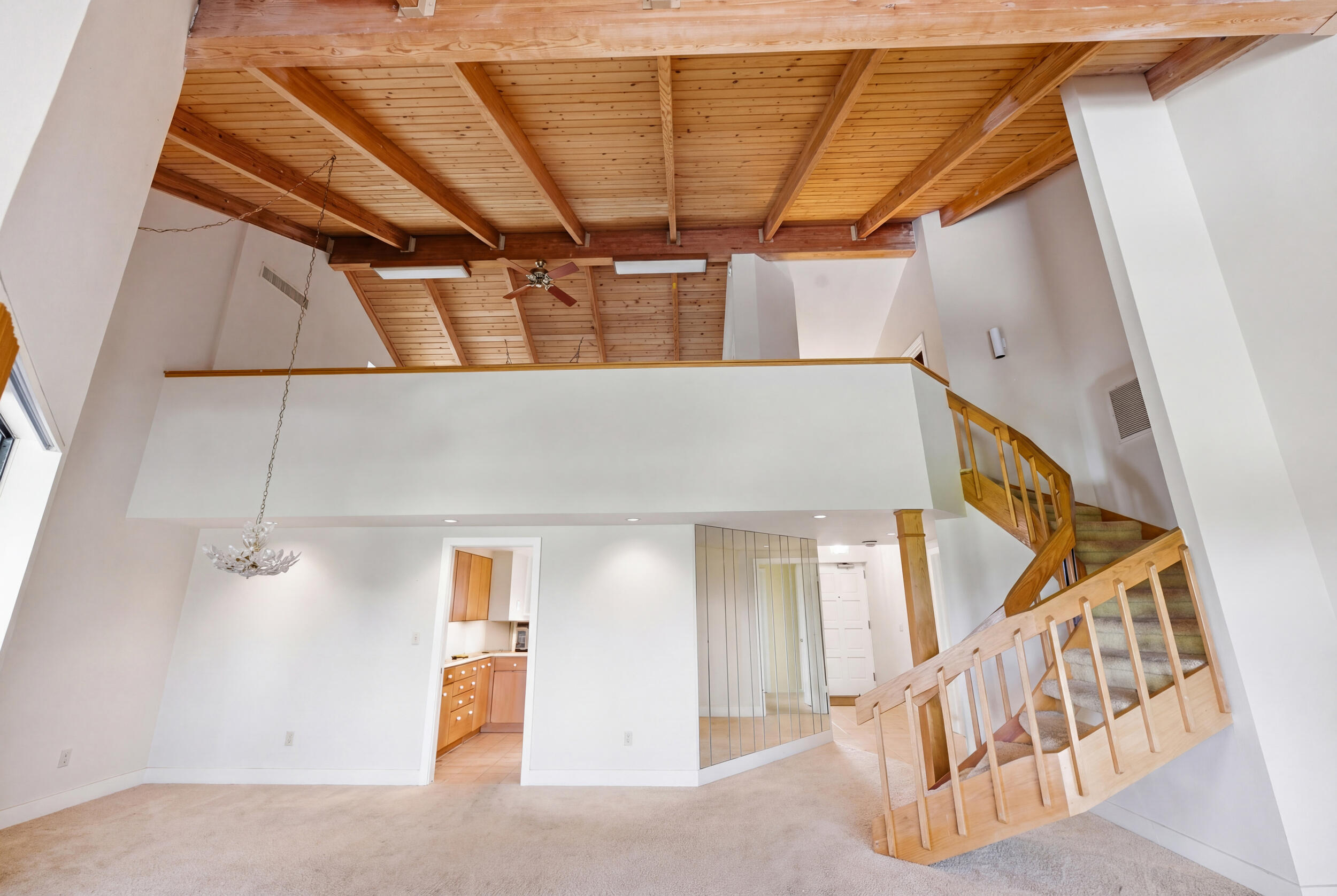 1109 E Marine Way E L4r