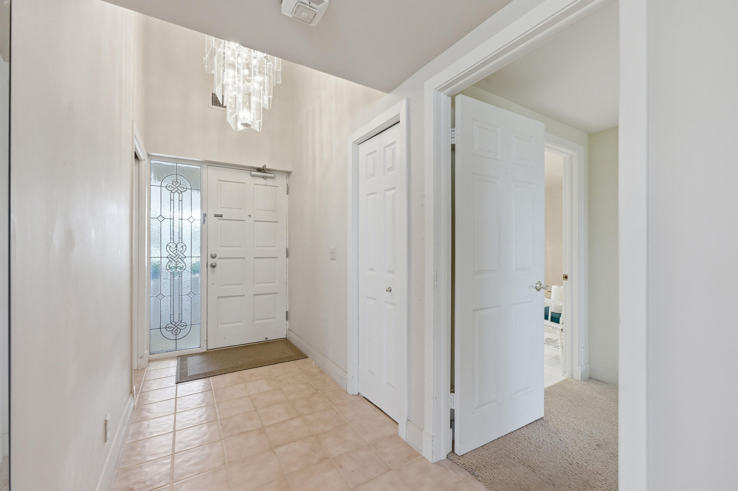 1109 E Marine Way E L4r