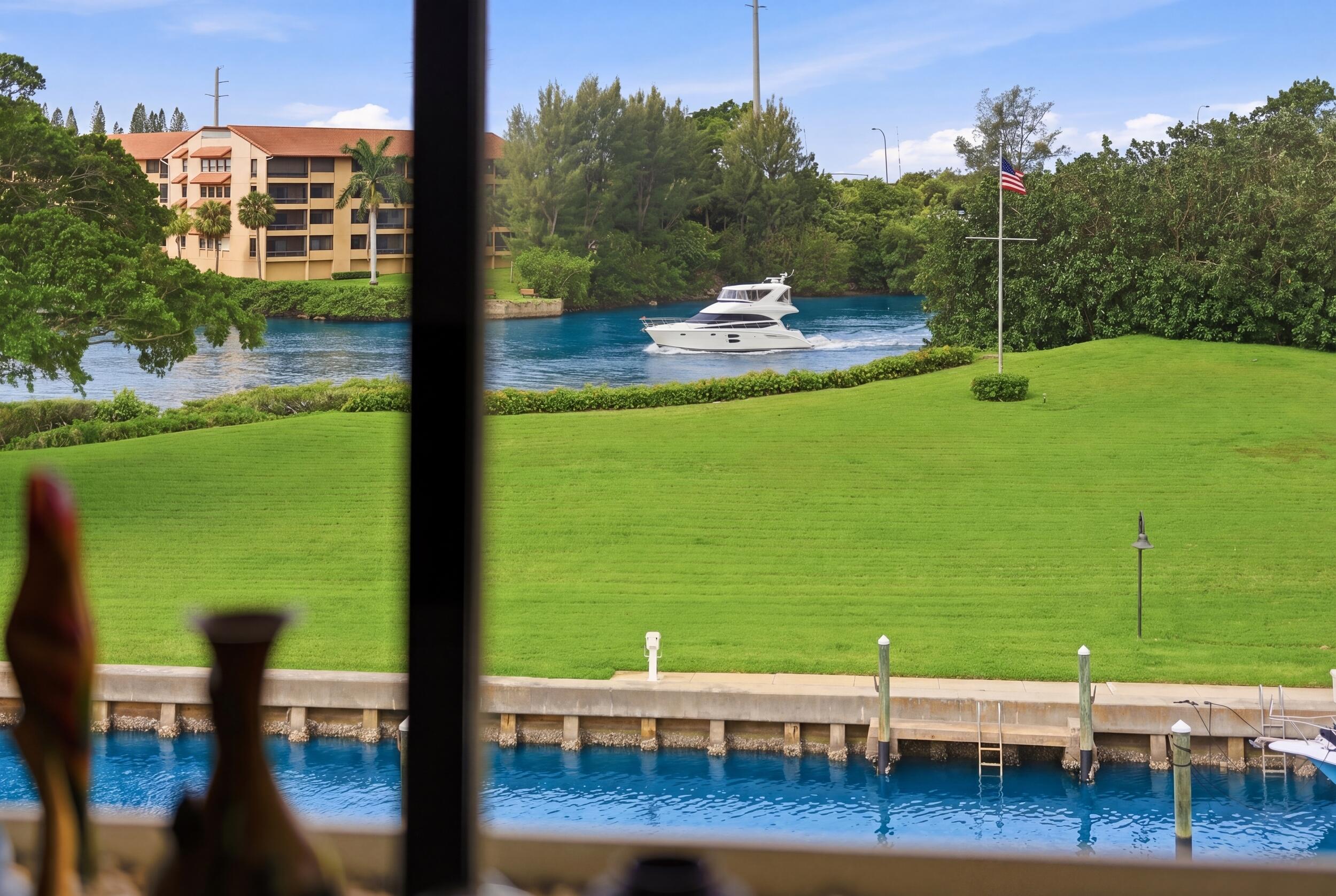 1109 E Marine Way E L4r