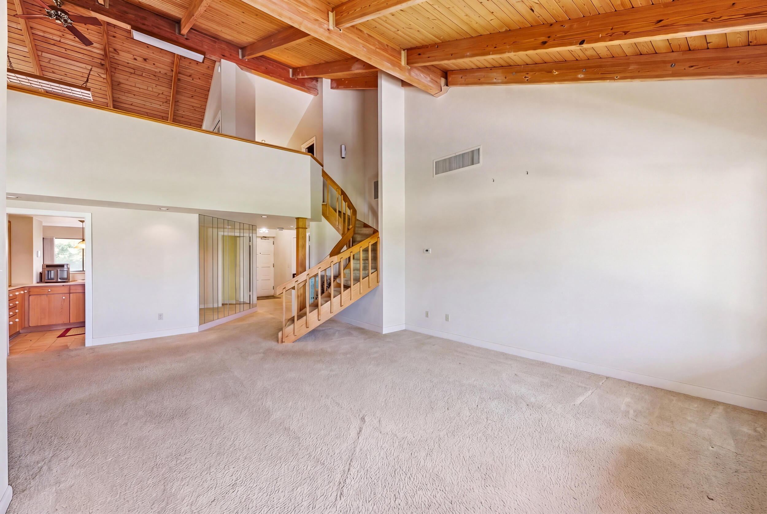 1109 E Marine Way E L4r