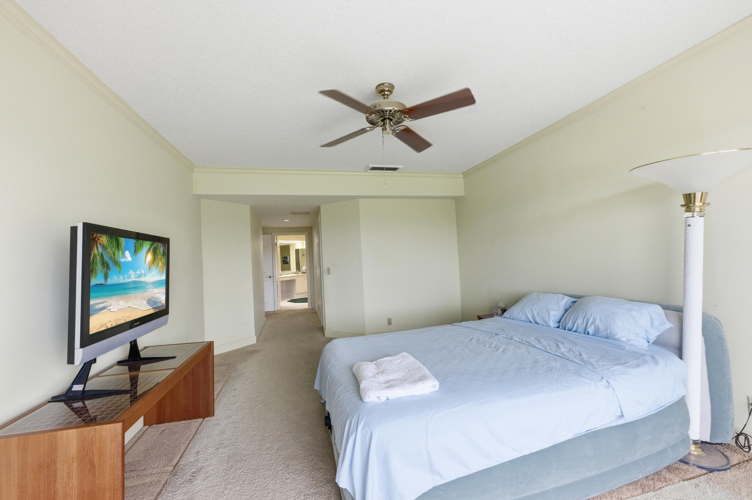 1109 E Marine Way E L4r