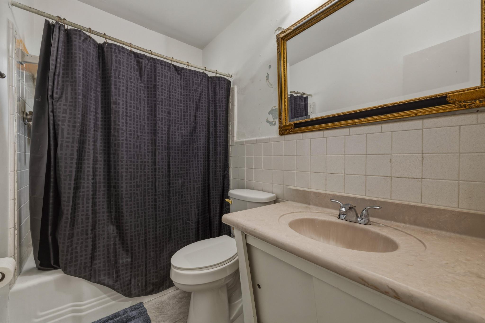 340 NE 44th Court