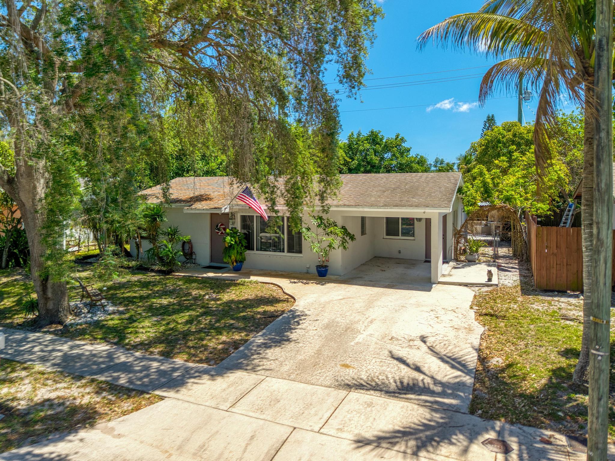 340 NE 44th Court