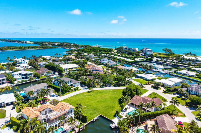 102 Bonito Drive