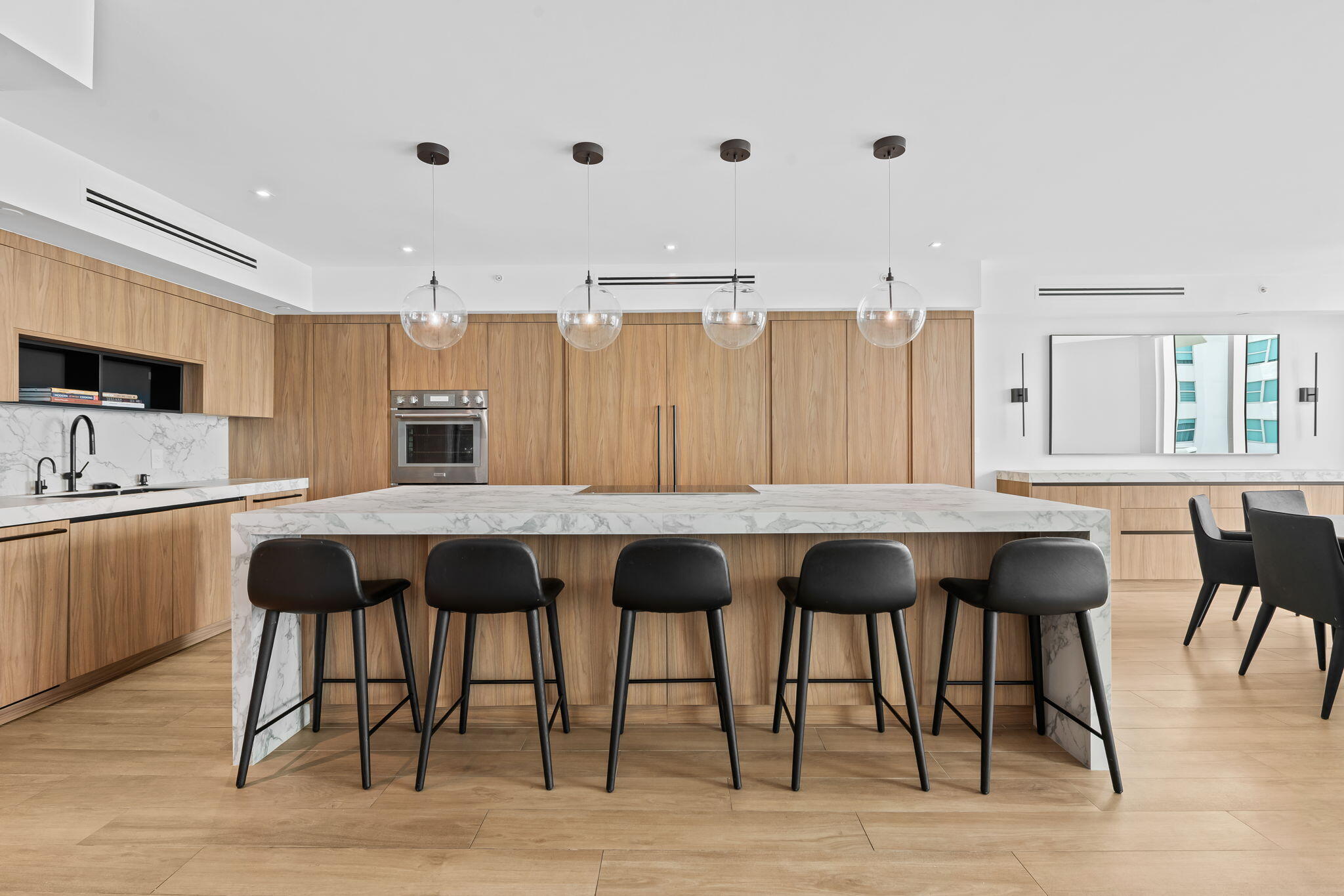 3301 NE 183rd Street 2906