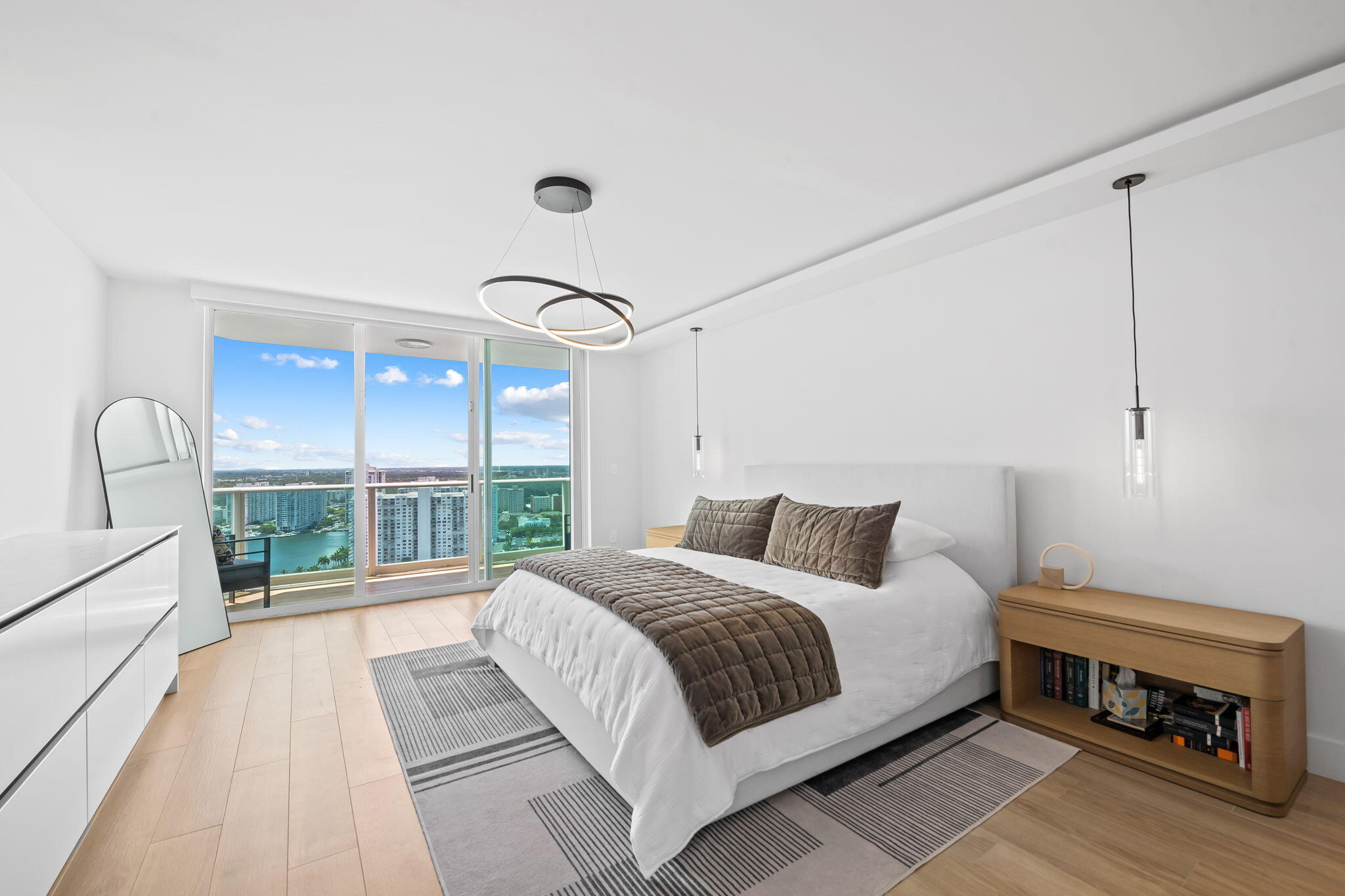 3301 NE 183rd Street 2906