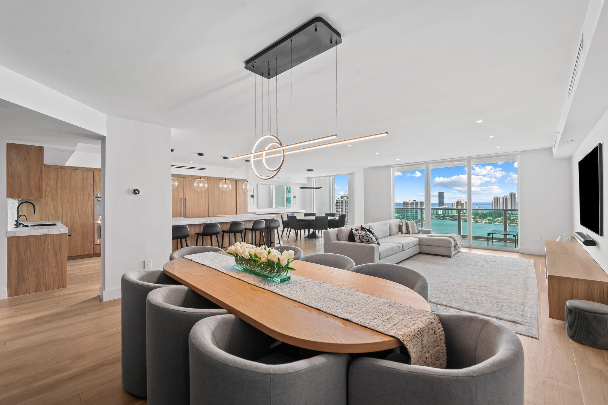 3301 NE 183rd Street 2906