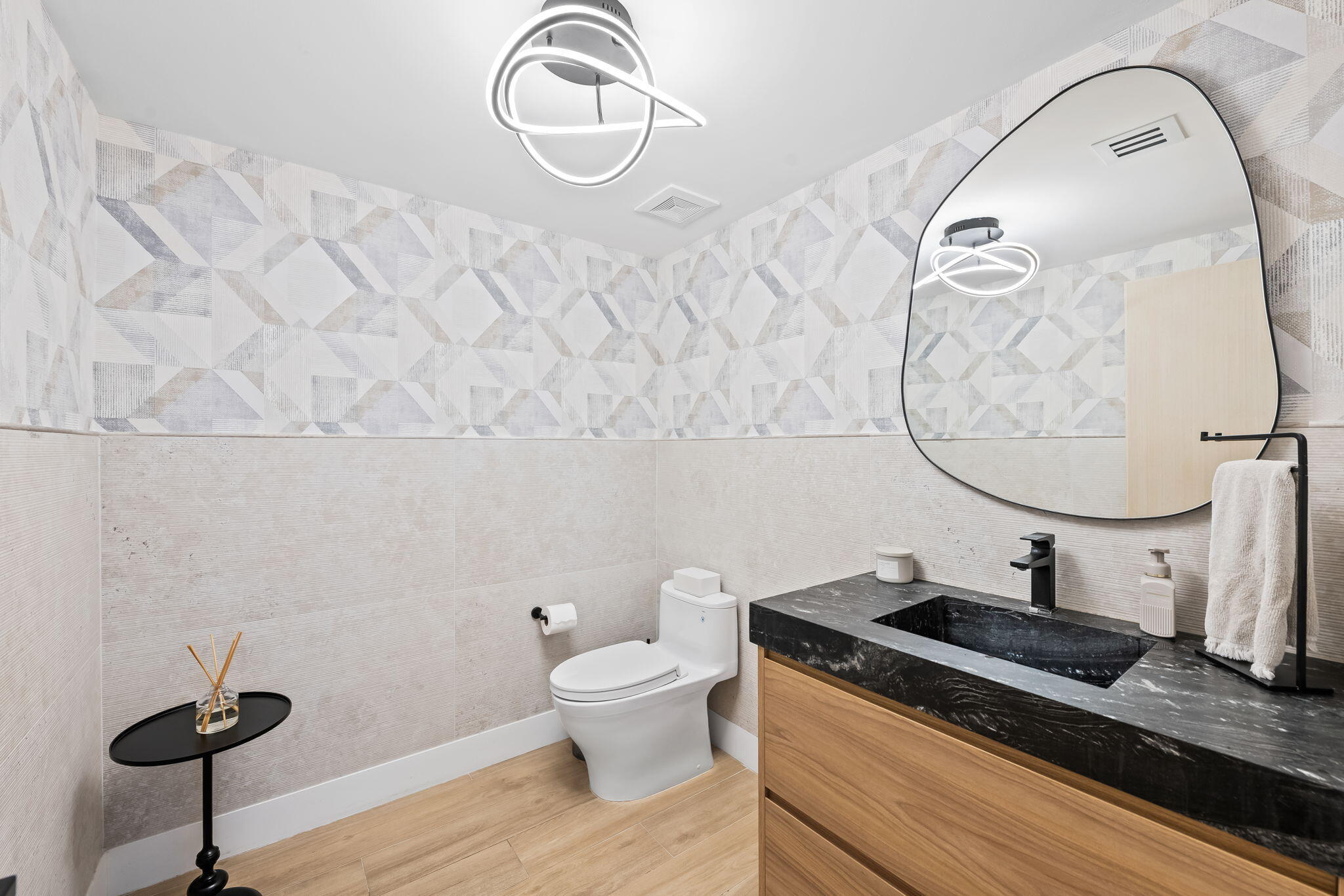 3301 NE 183rd Street 2906