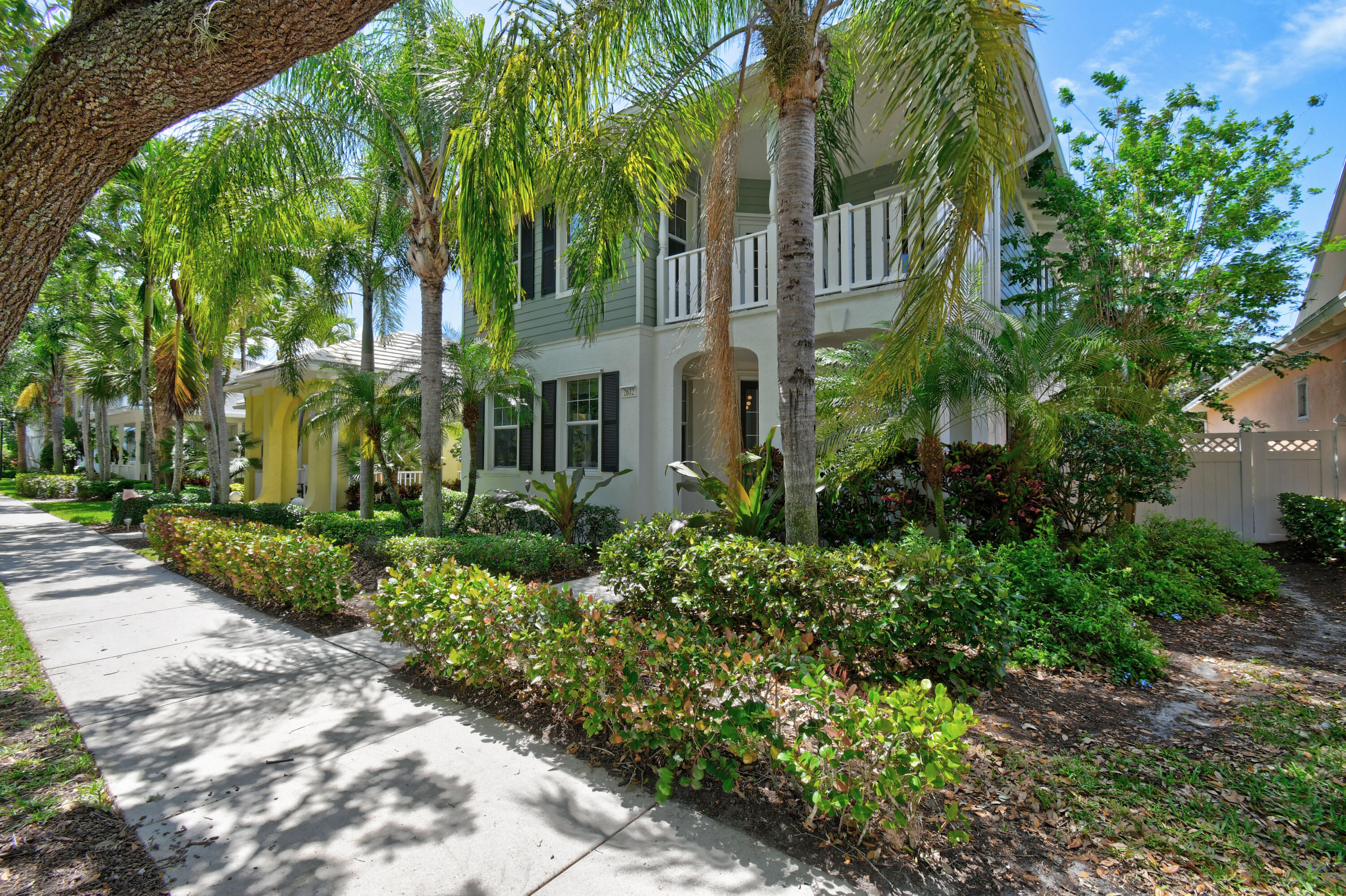 2672 E Community Drive