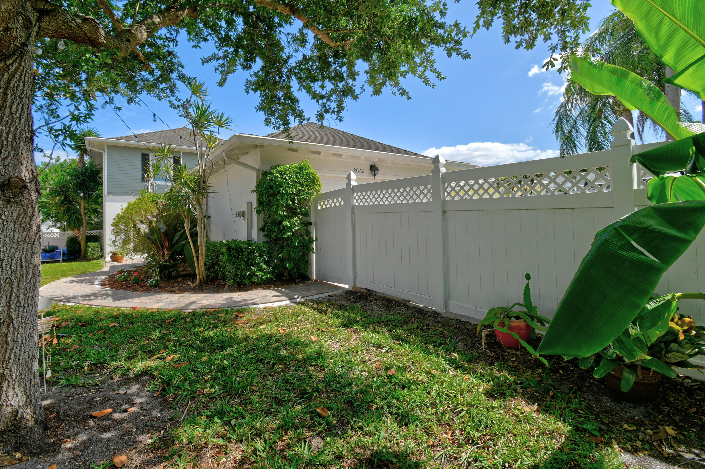 2672 E Community Drive