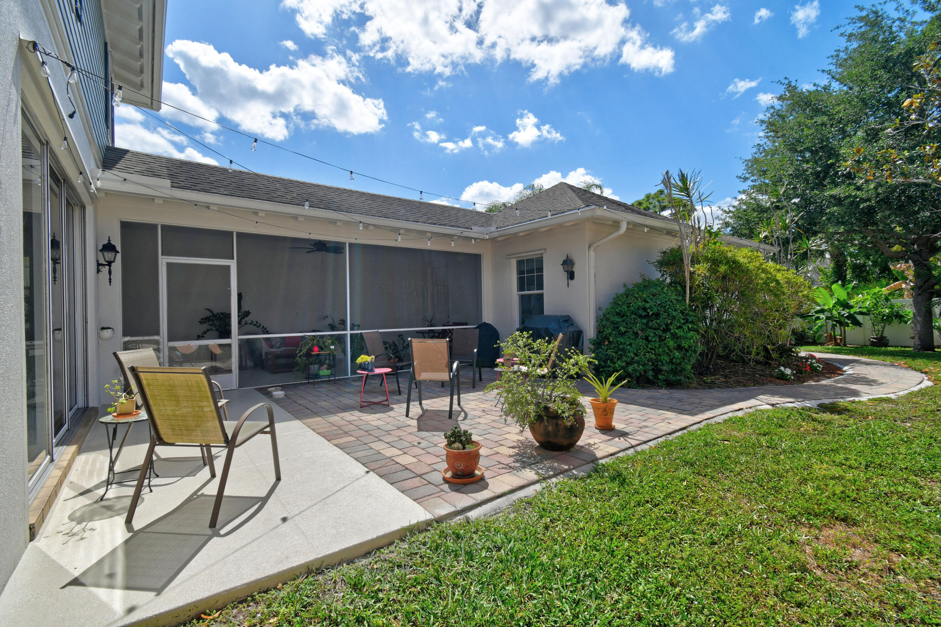 2672 E Community Drive