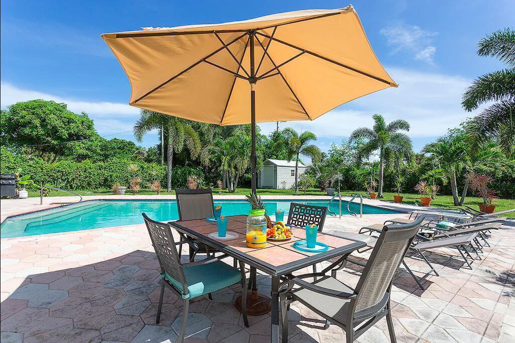272 NW 45th Street