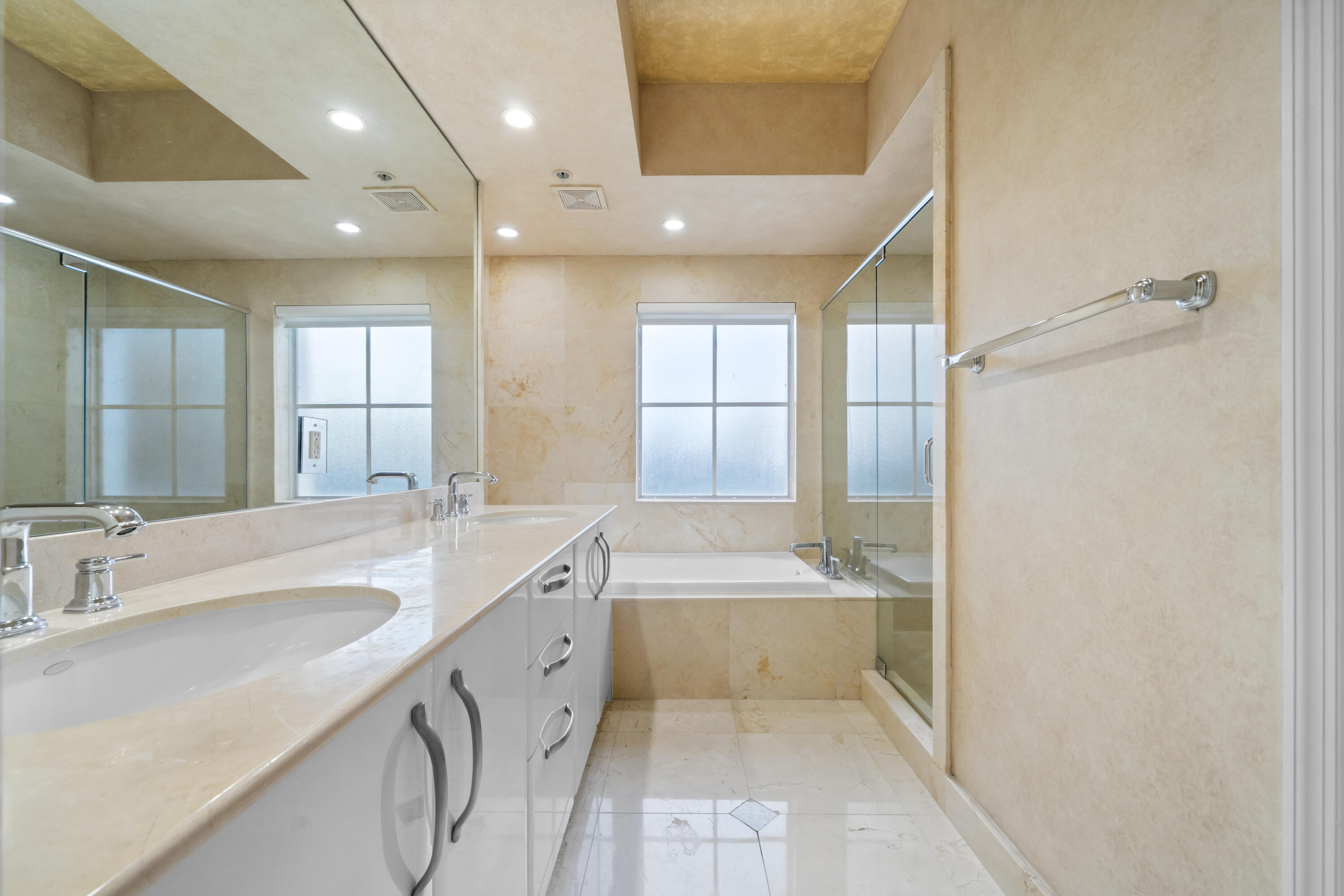 2051 SE 3rd Street Th8