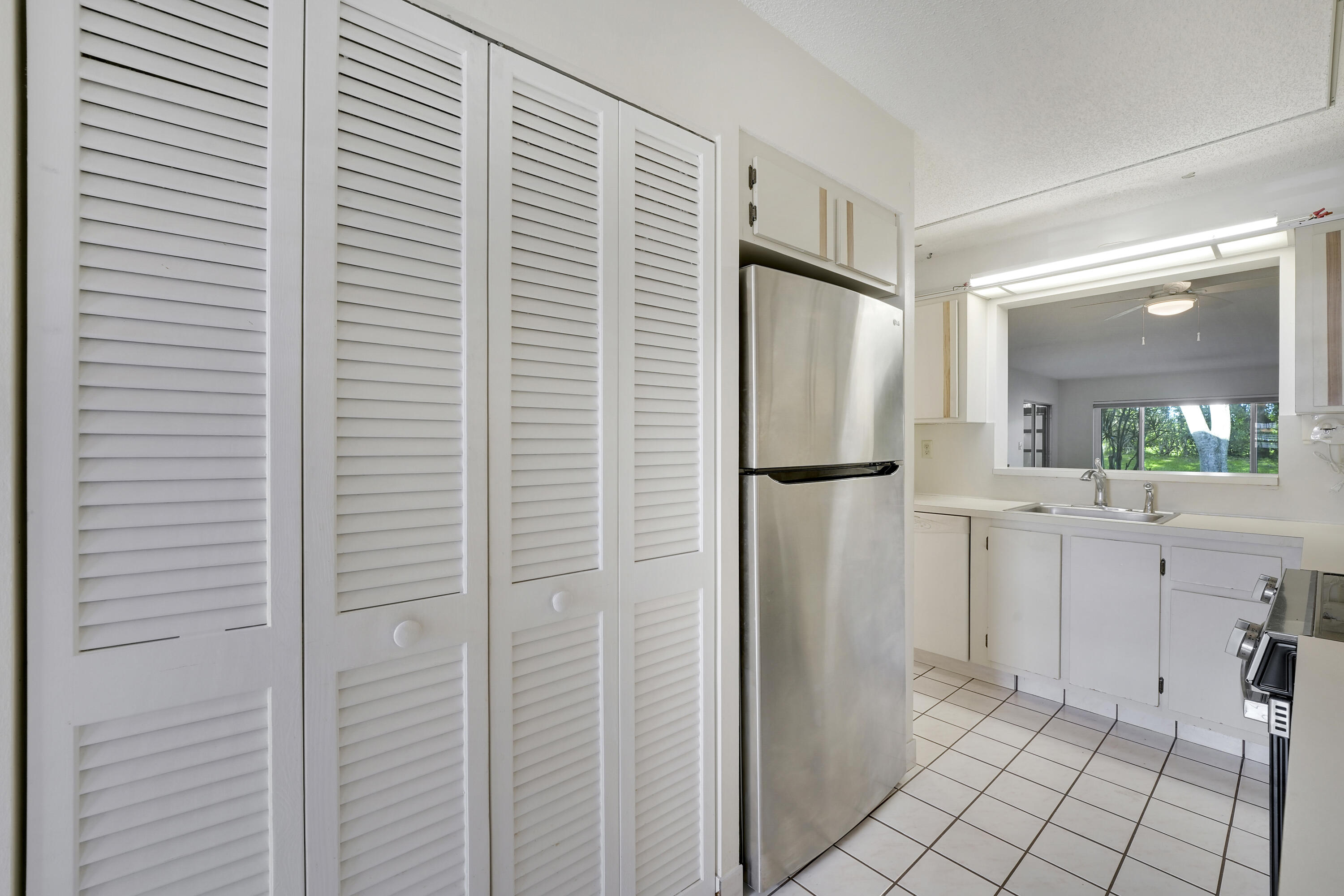 13383 Pineapple Palm Court A