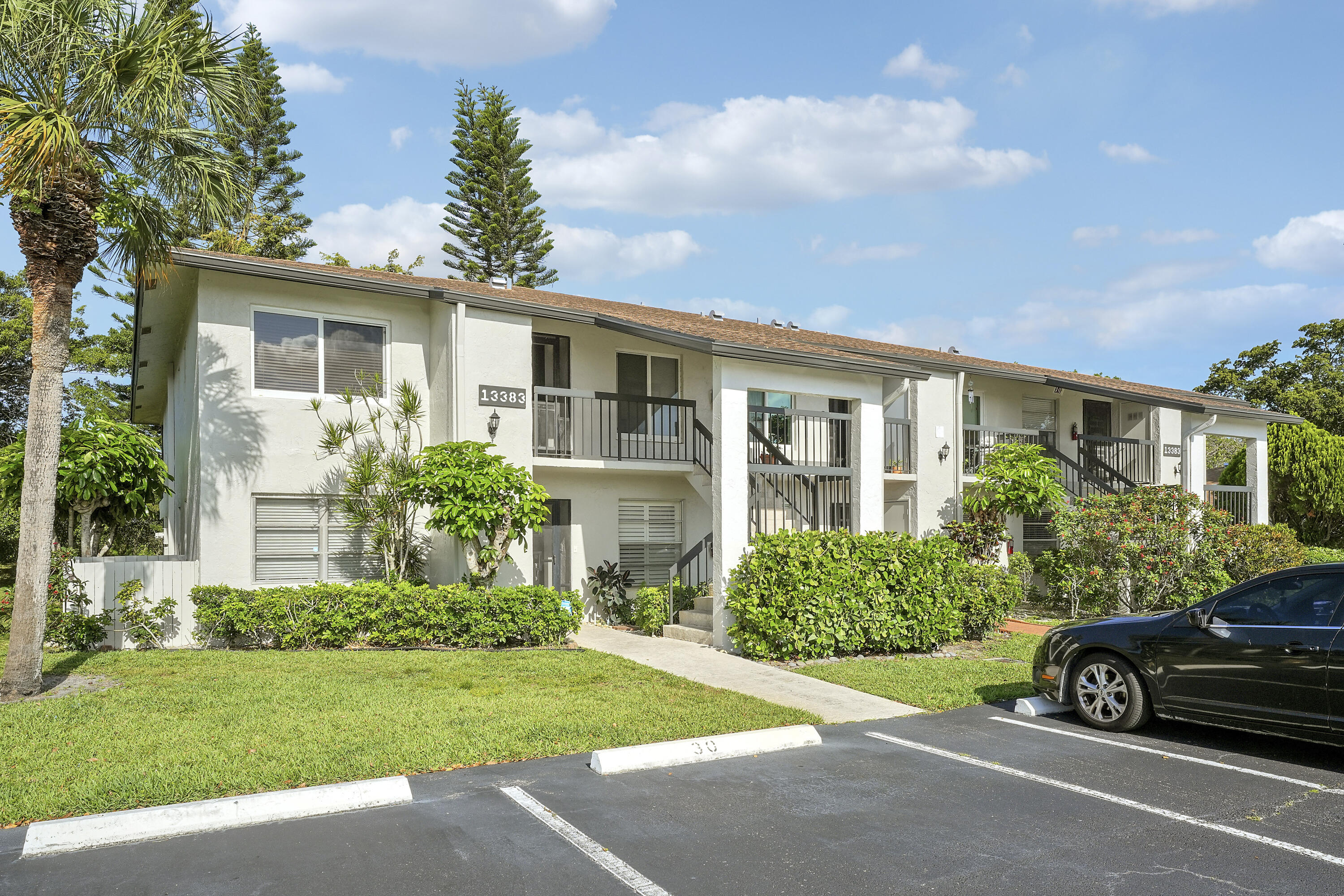 13383 Pineapple Palm Court A